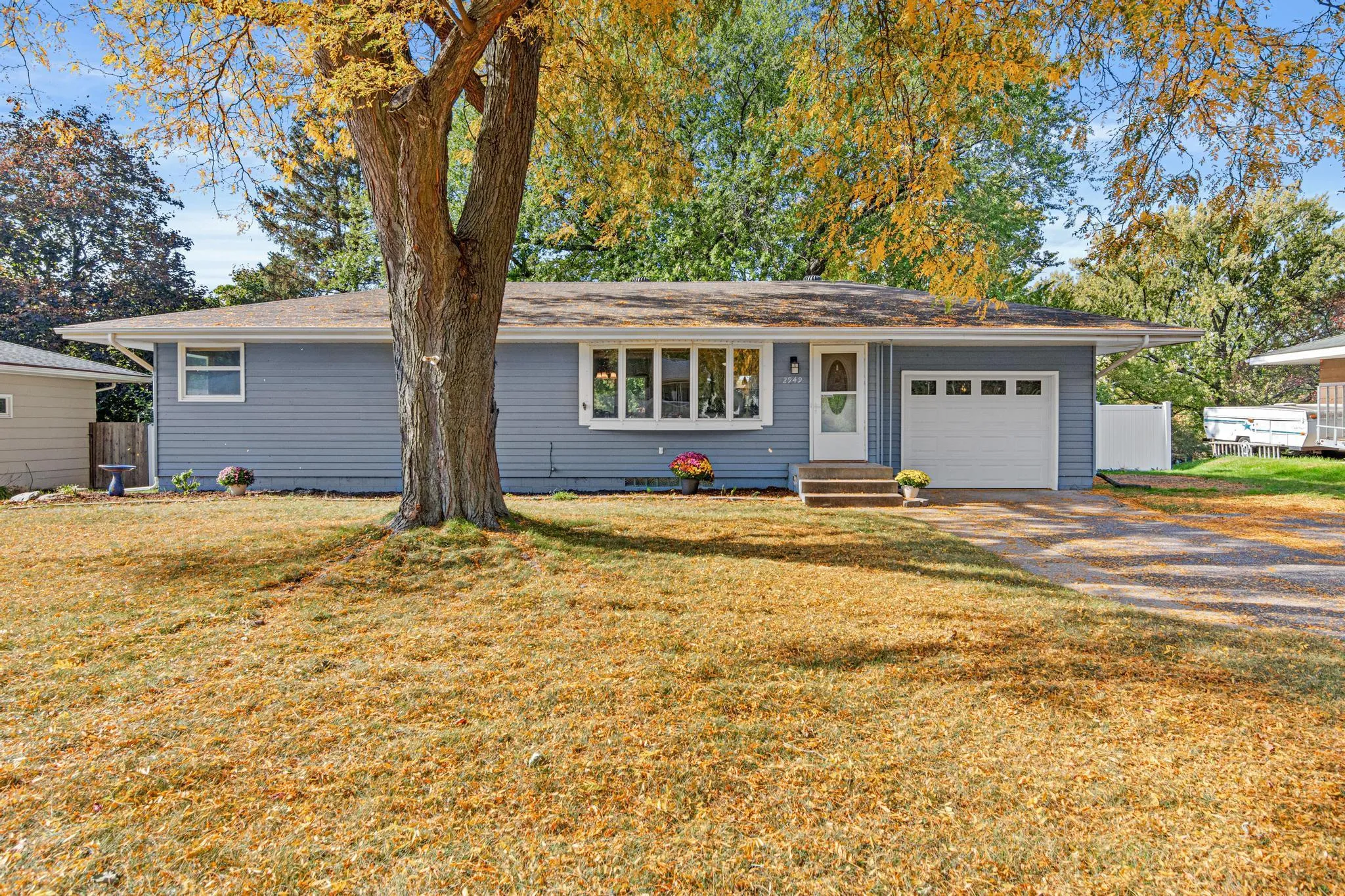 Photo 21 of 2949 Northview Street