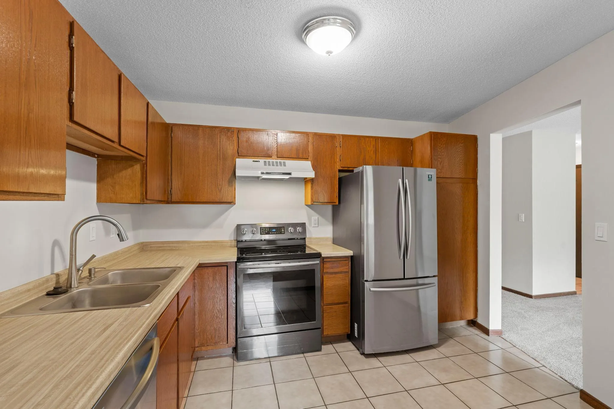 Photo 11 of 5137 Balmoral Lane