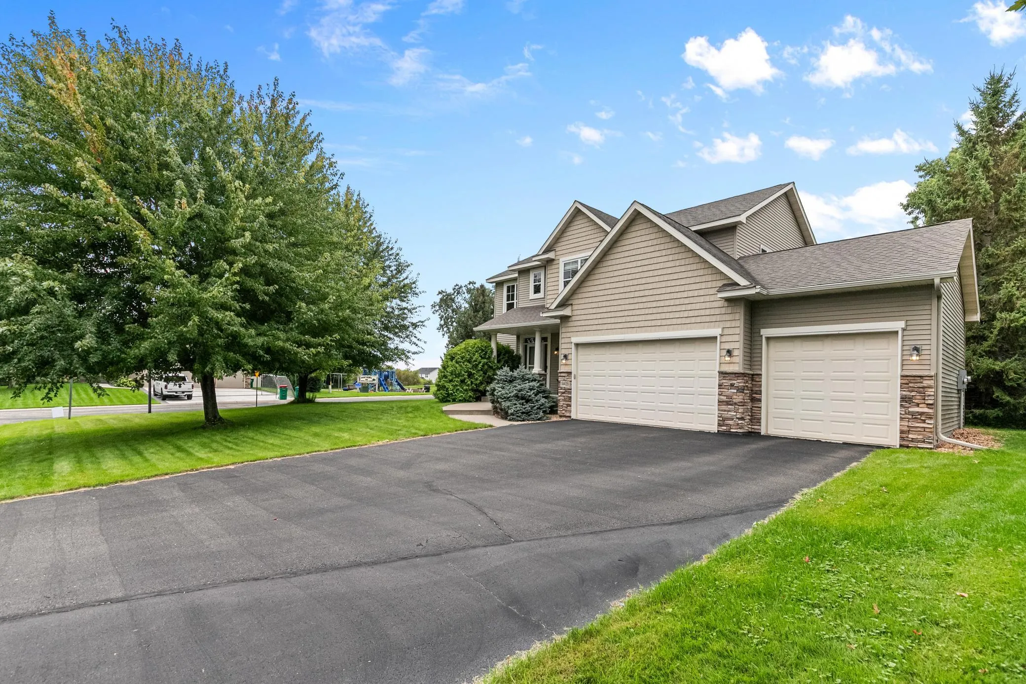 Photo 10 of 14428 Flintwood Nw Street
