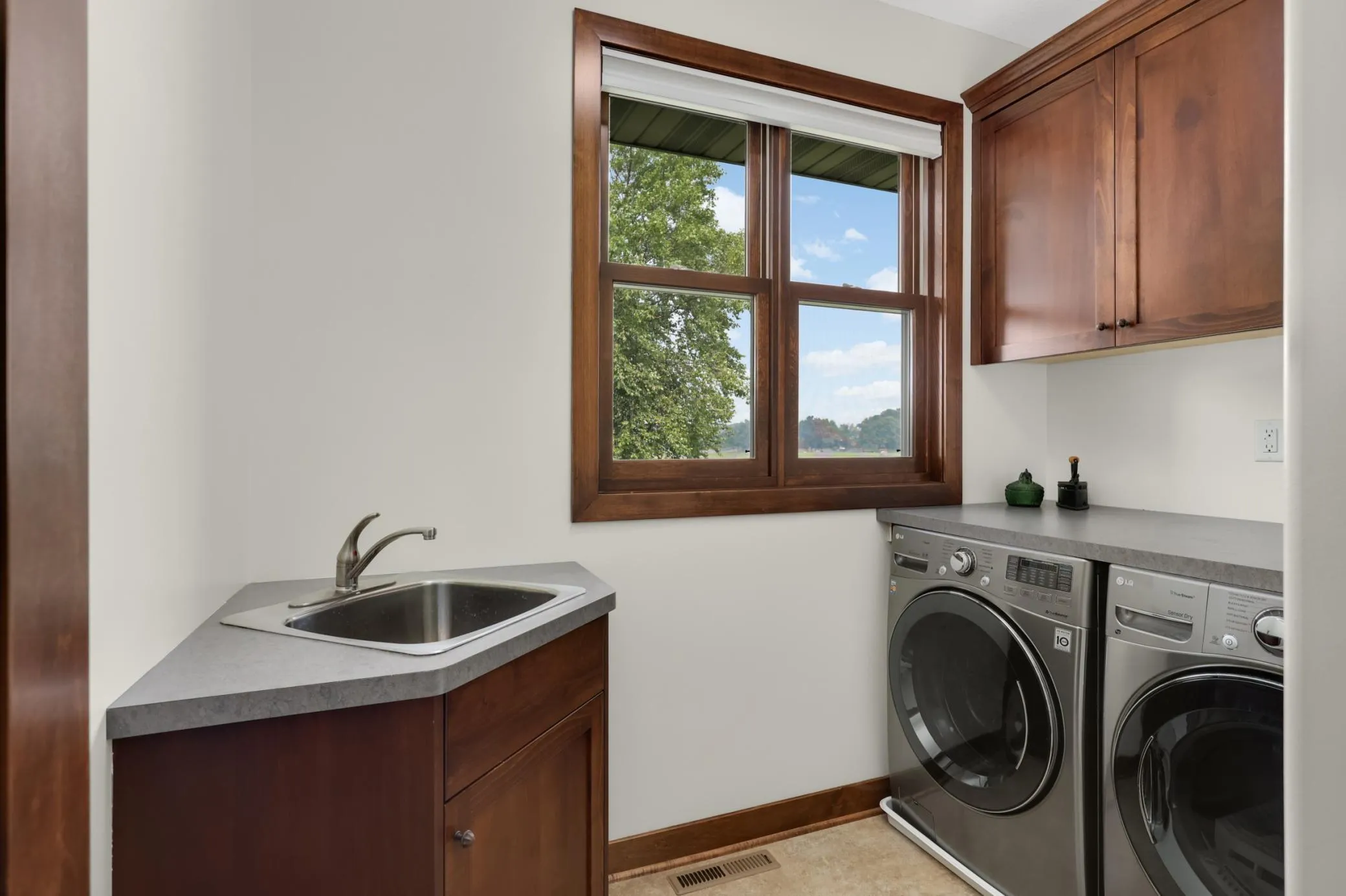 Photo 22 of 12836 96th Ne Street