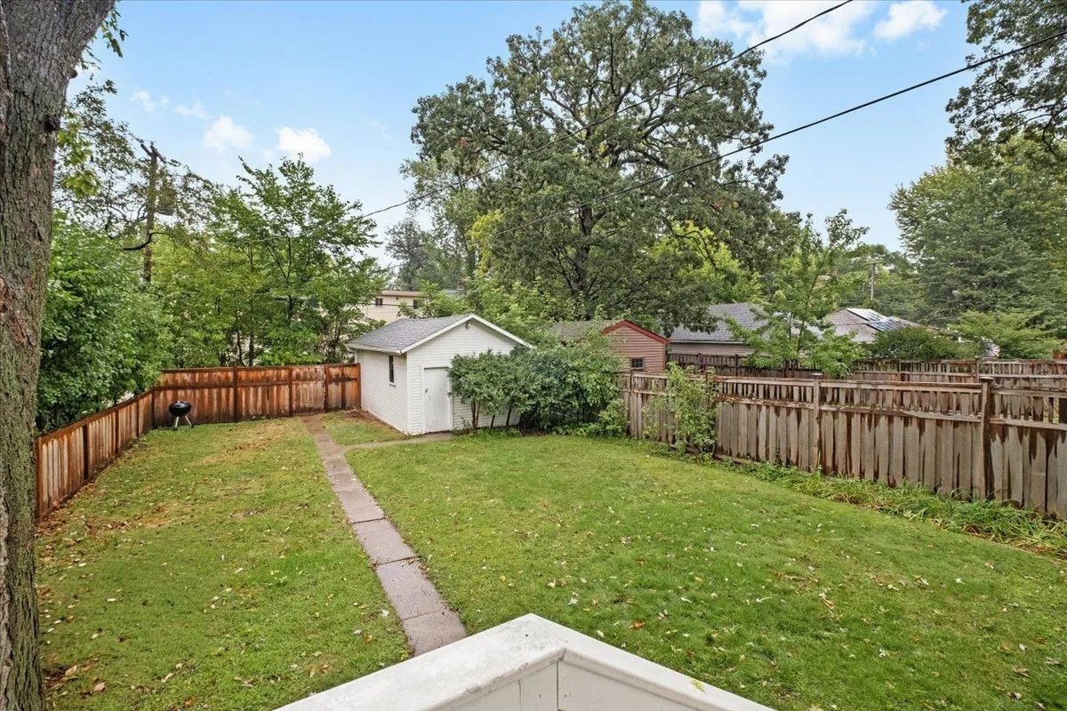 Photo 47 of 2031 Lincoln Avenue