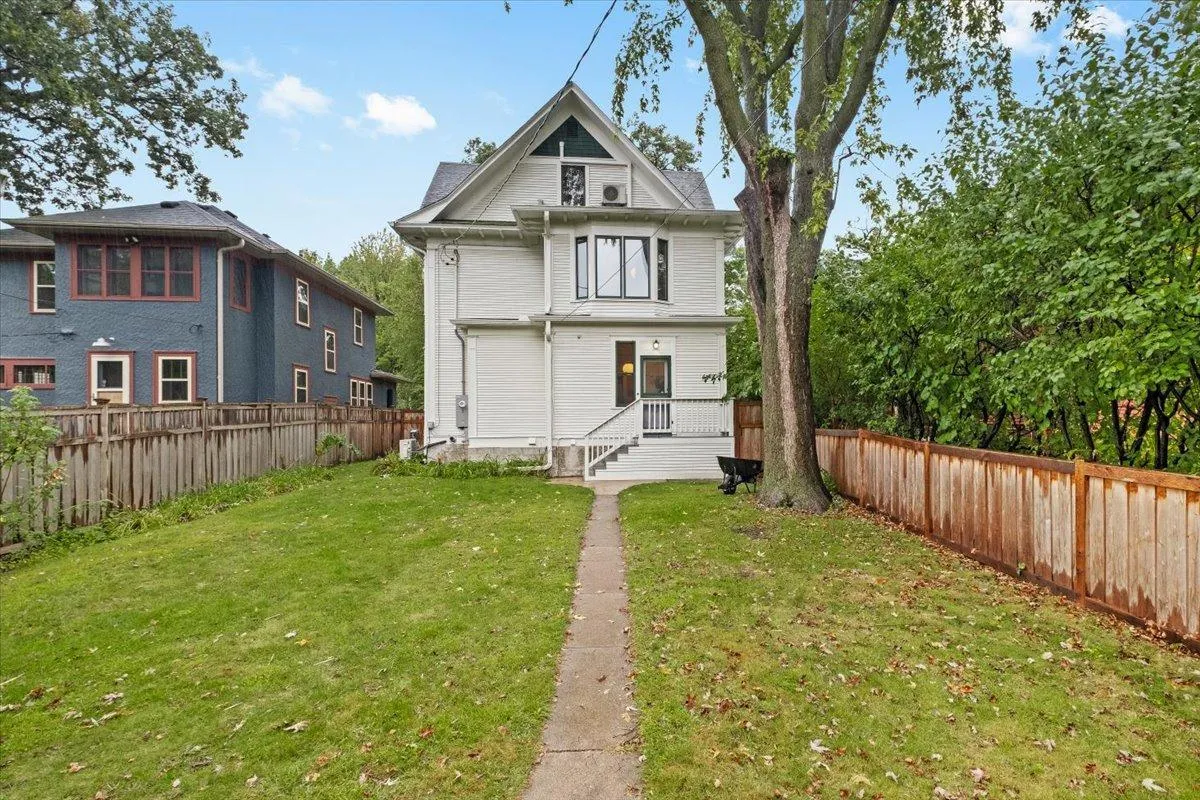 Photo 46 of 2031 Lincoln Avenue