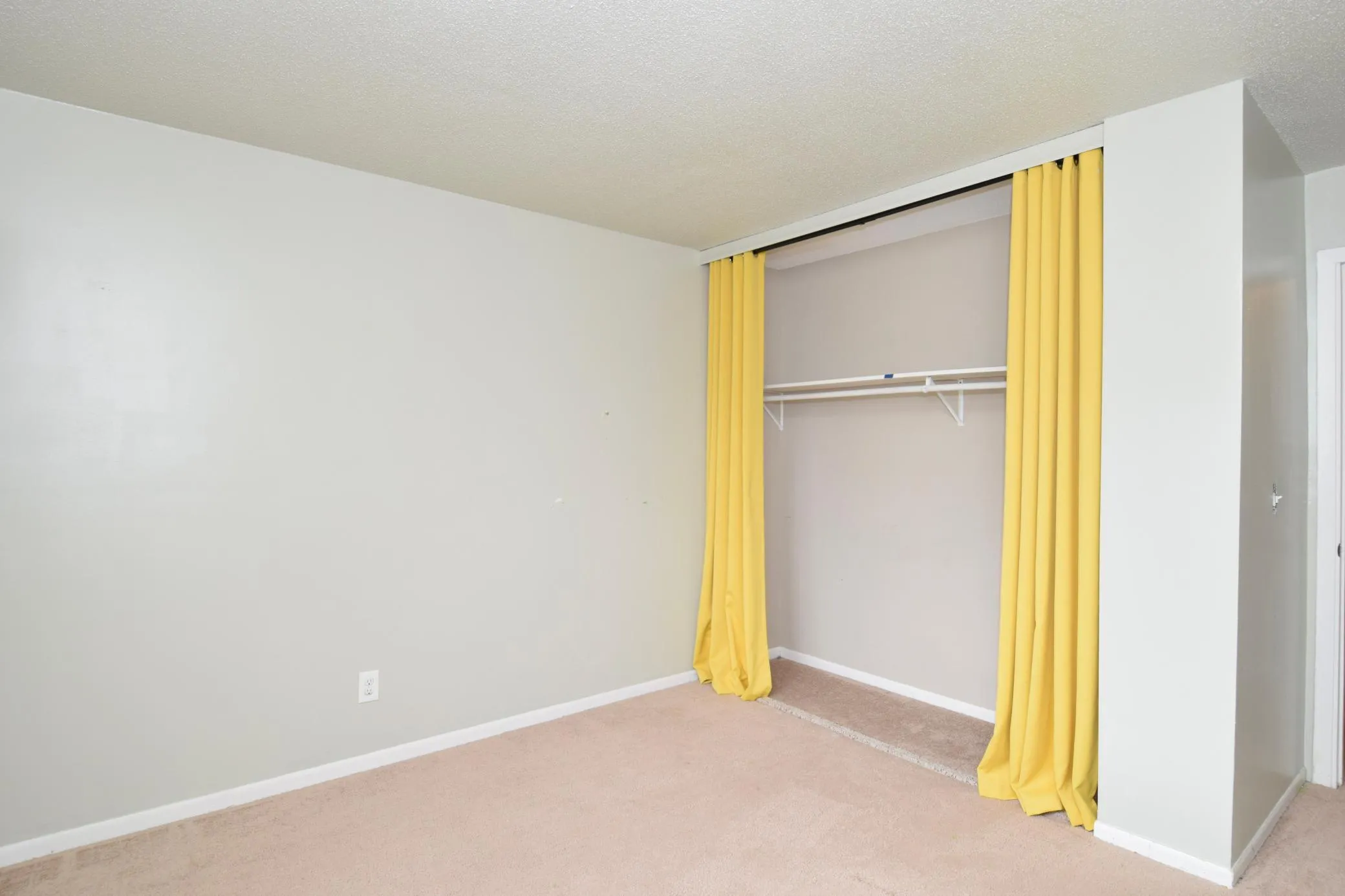 Photo 10 of 6410 83rd N Court