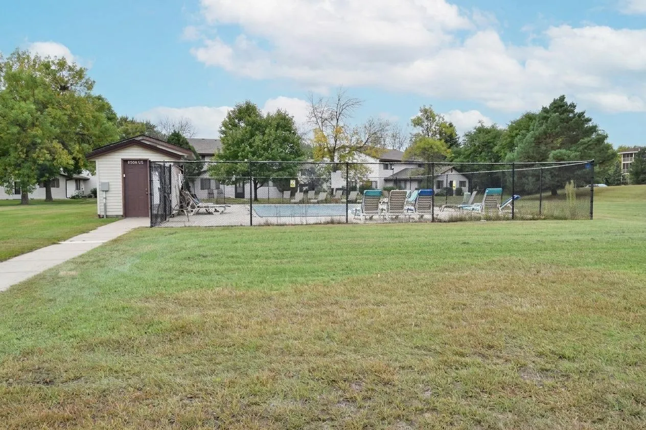 Photo 16 of 6410 83rd N Court