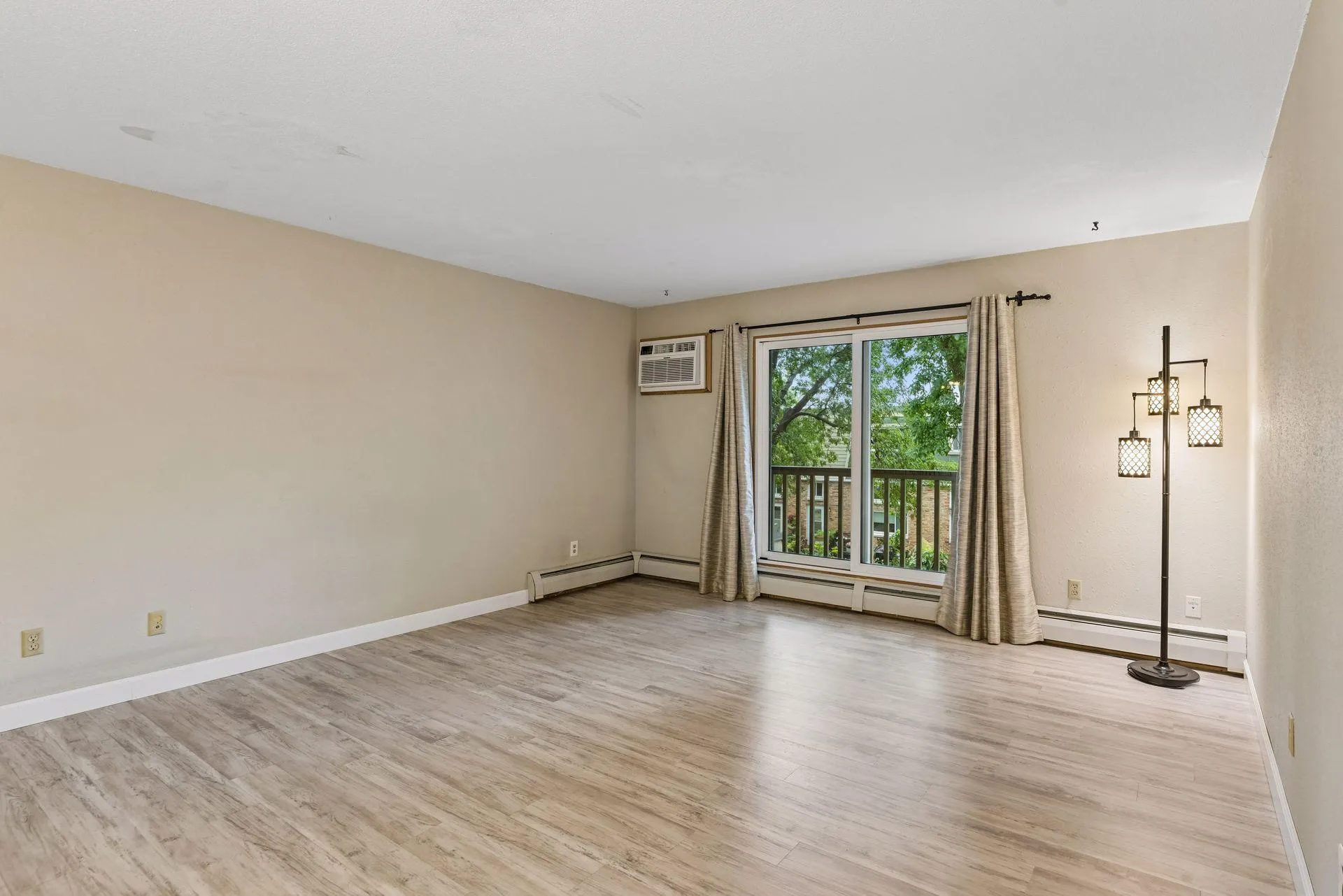 Photo 4 of 7414 W 22nd Street Unit 302
