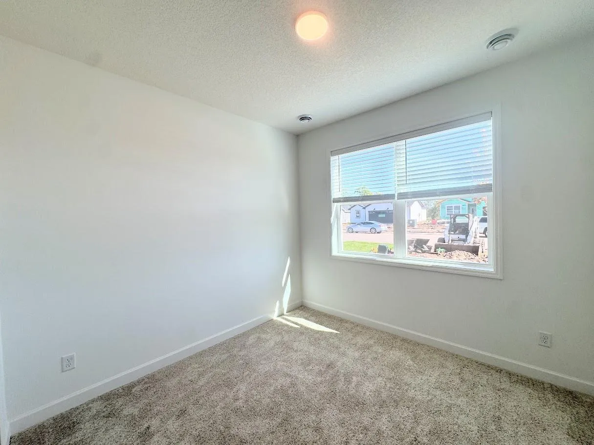 Photo 9 of 750 Vista Court