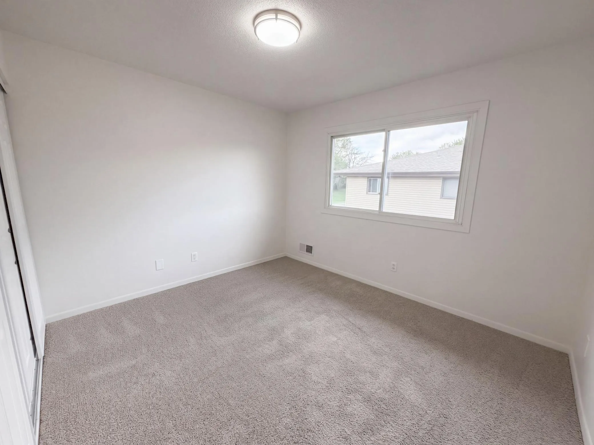 Photo 10 of 6403 83rd N Court