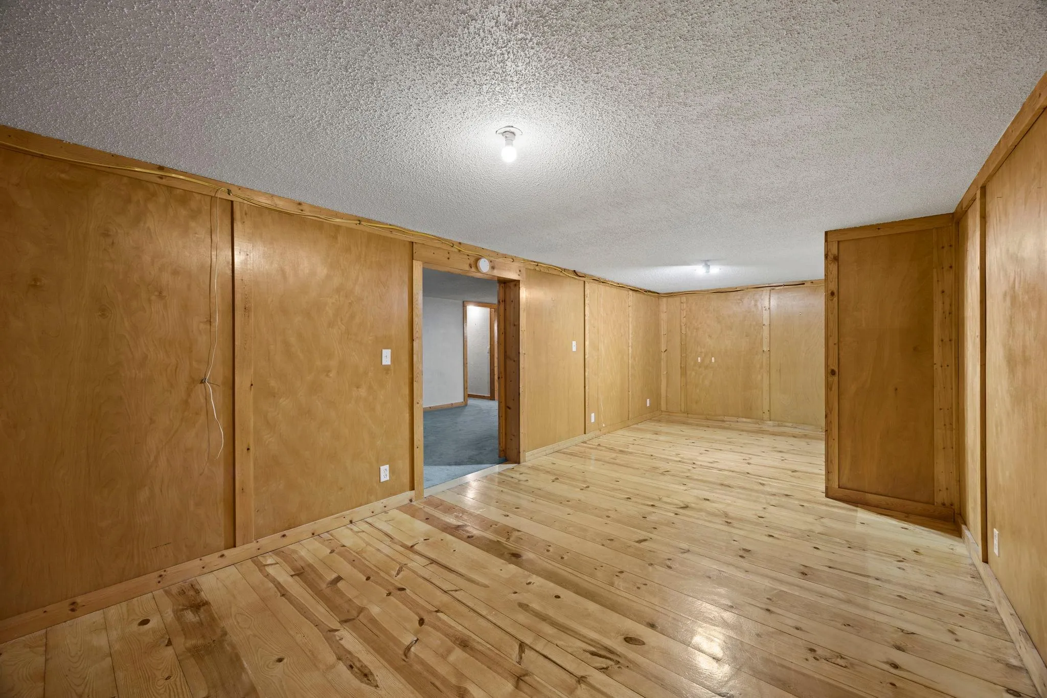 Photo 31 of 29614 Innsbrook Avenue