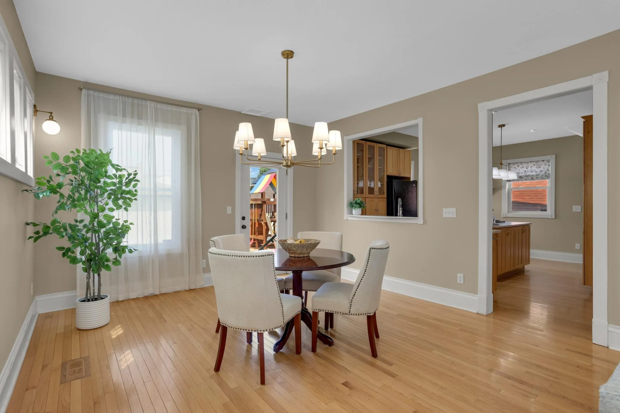Photo 6 of 1117 Portland Avenue