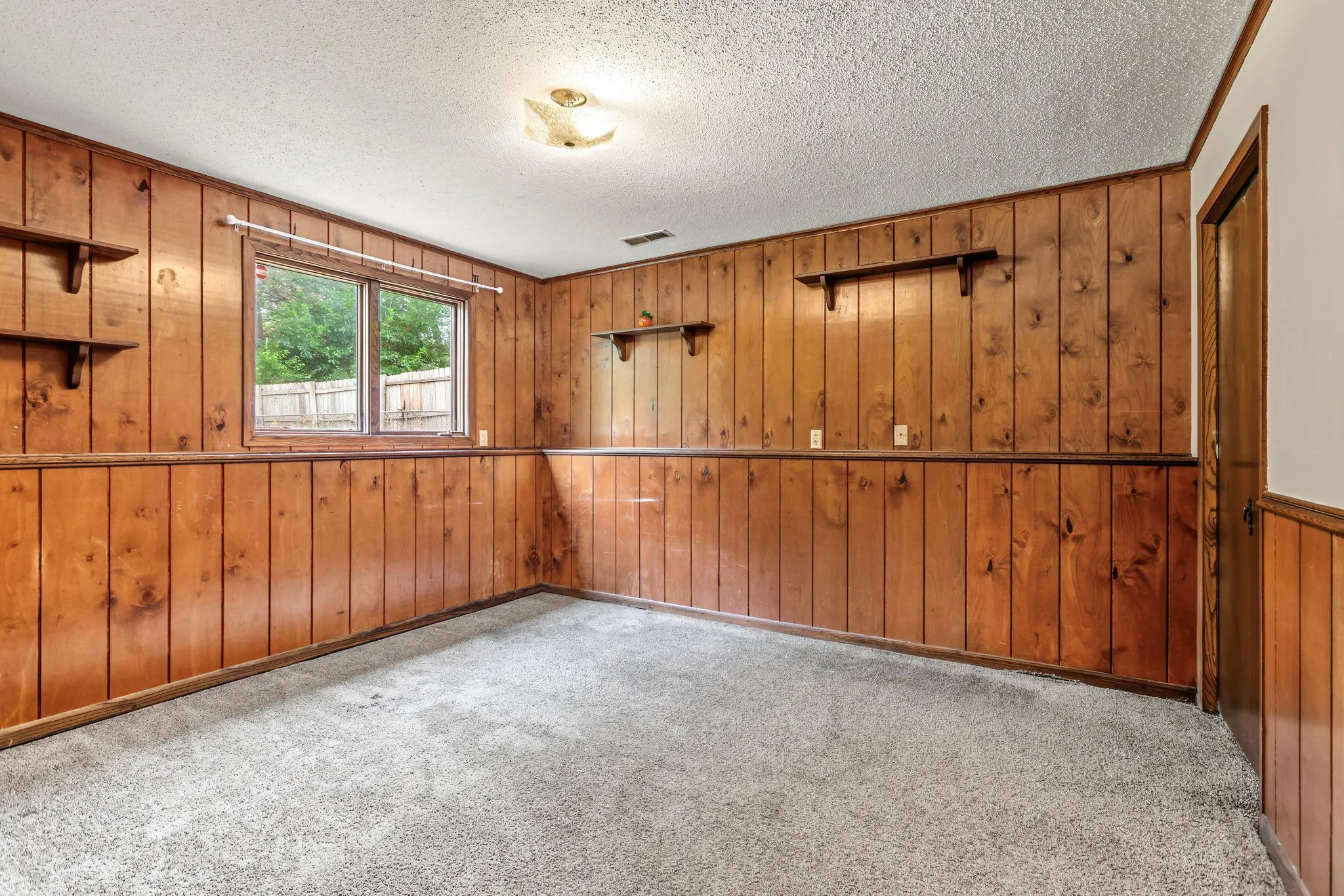 Photo 16 of 11442 Osage Nw Street