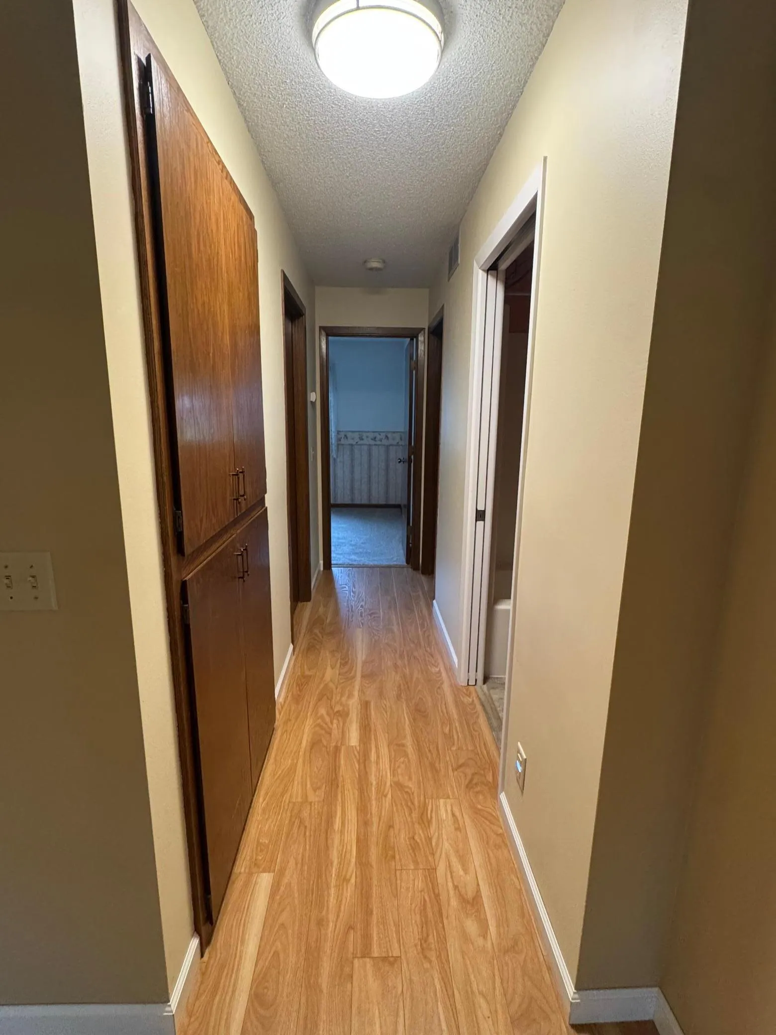 Photo 11 of 1890 Fox Ridge Drive Unit B