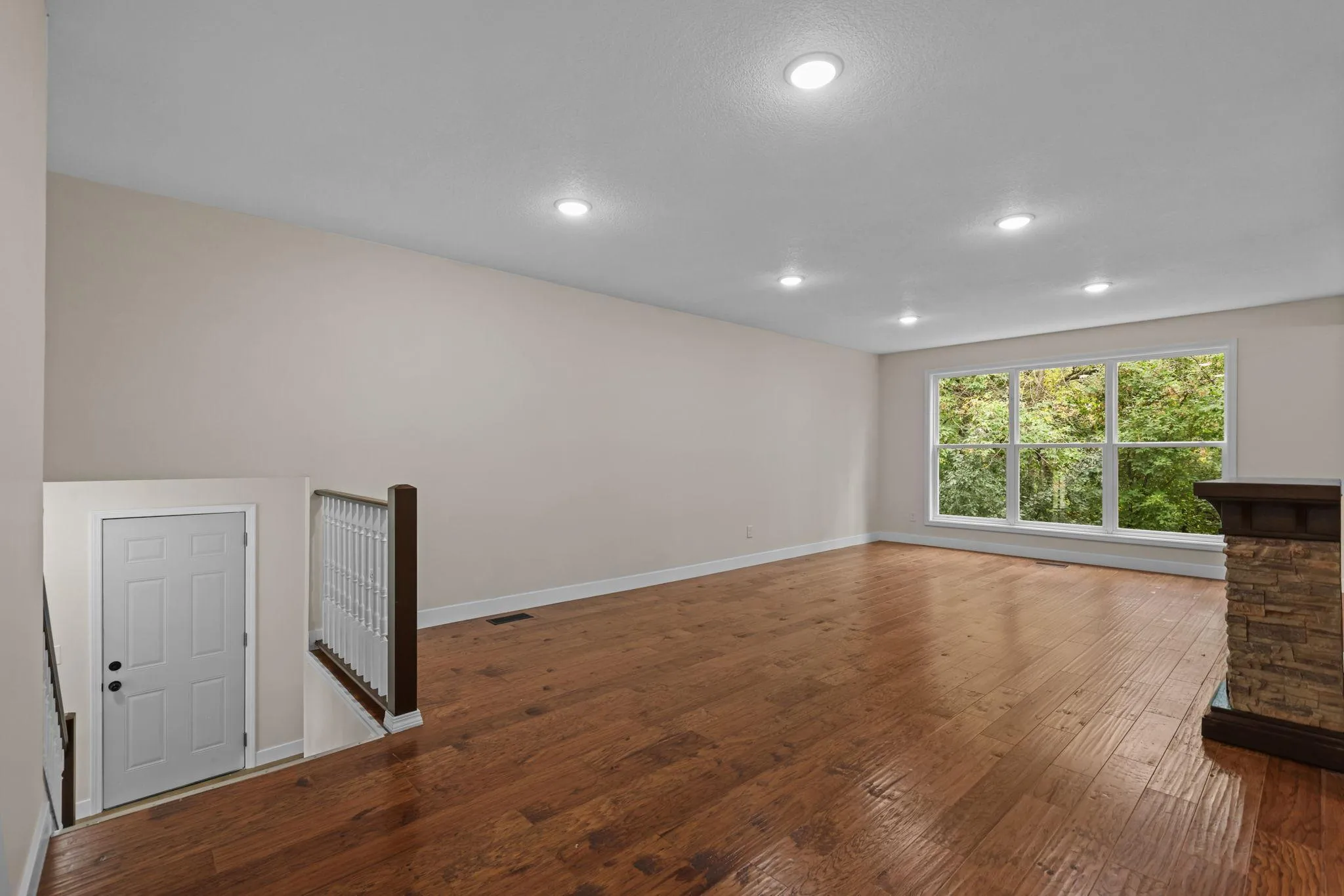 Photo 9 of 5712 236th Nw Avenue