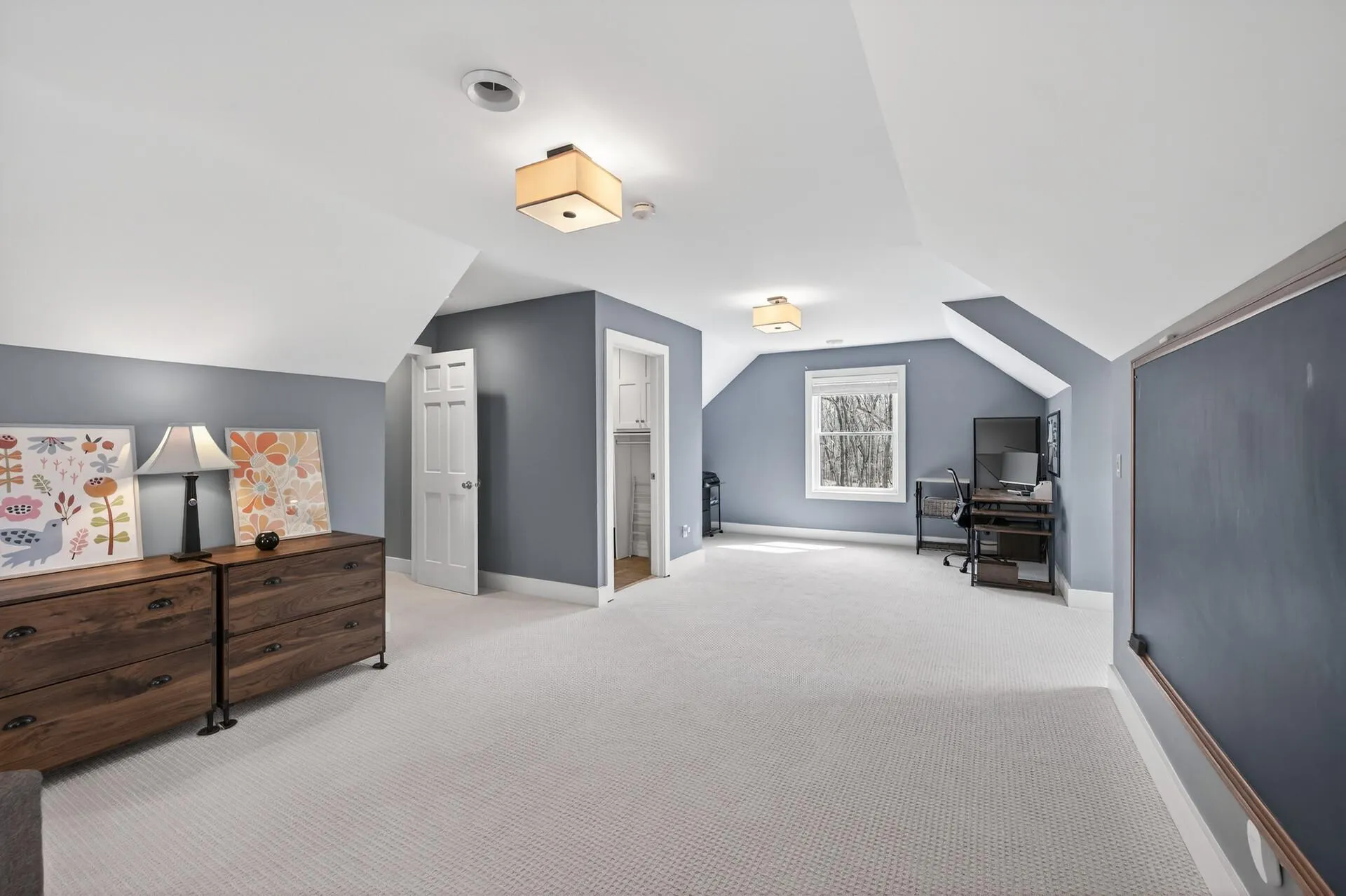 Photo 53 of 19055 Ridgewood Road