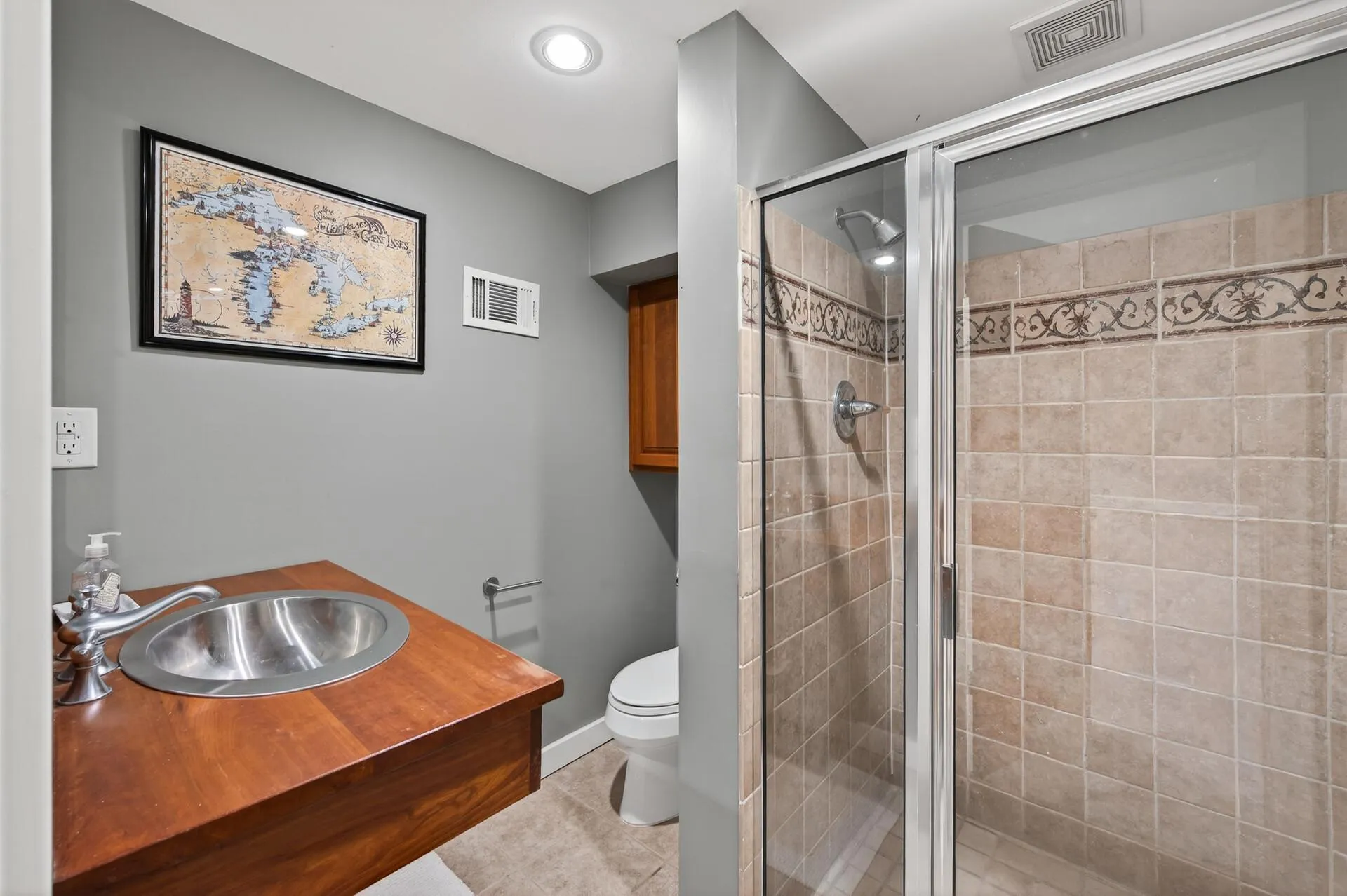 Photo 62 of 19055 Ridgewood Road