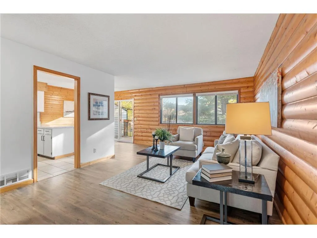 Photo 5 of 13573 Everton Avenue