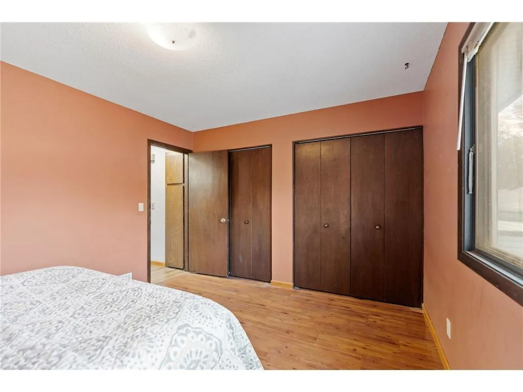 Photo 12 of 13573 Everton Avenue