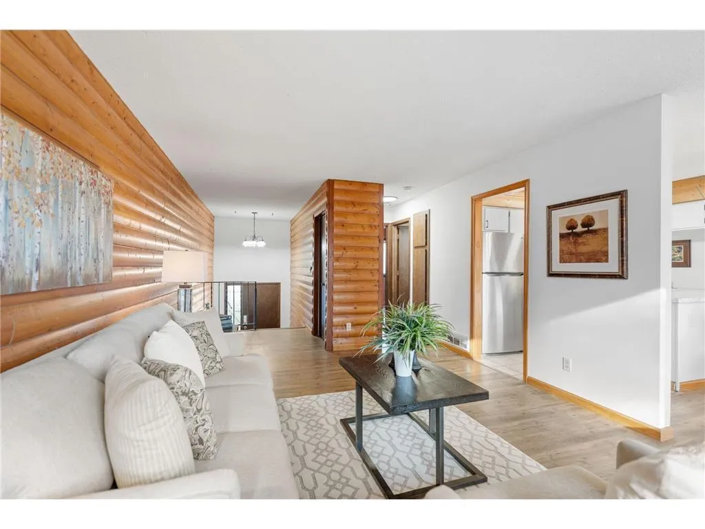 Photo 6 of 13573 Everton Avenue
