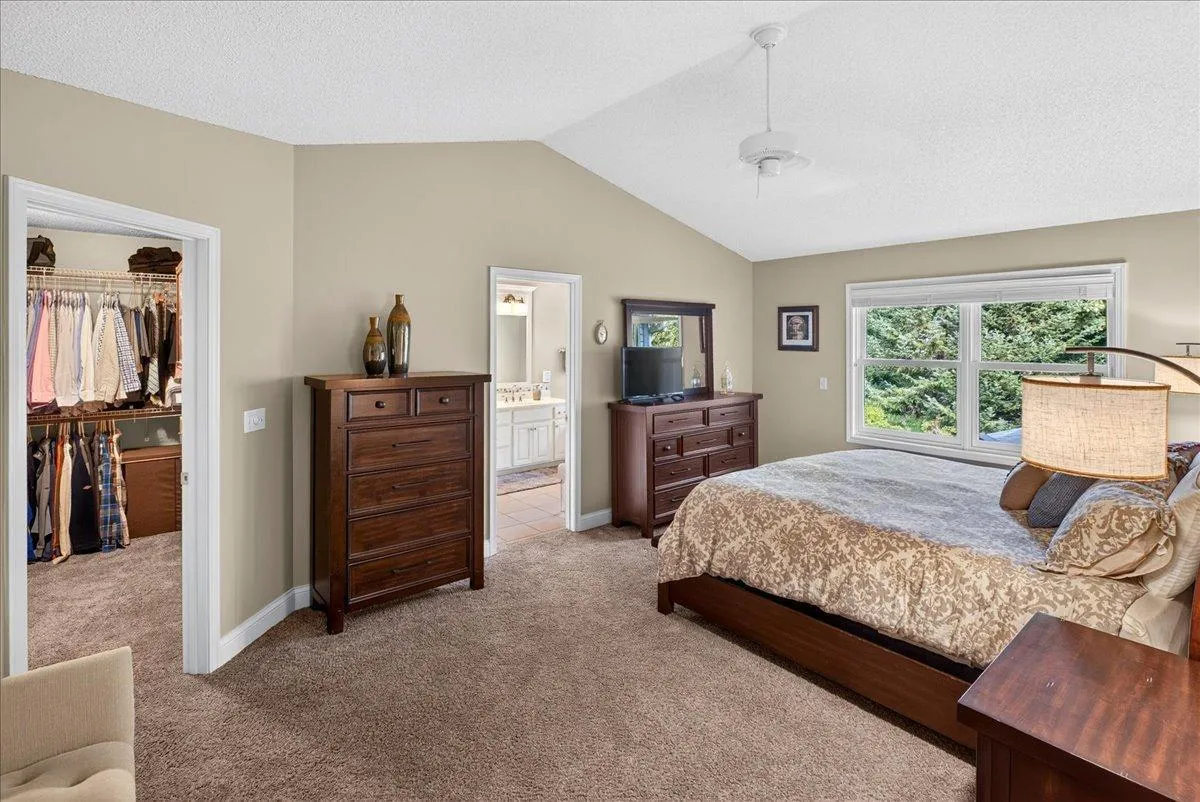 Photo 41 of 2398 Hunter Drive