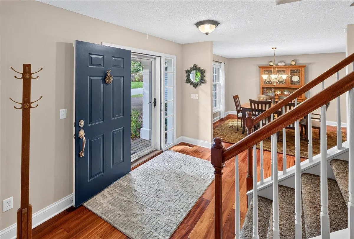 Photo 15 of 2398 Hunter Drive