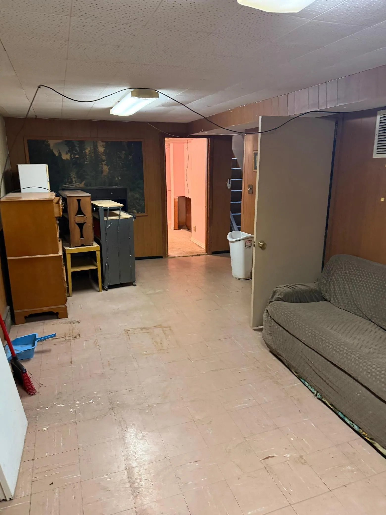 Photo 13 of 2205 Brookview Drive