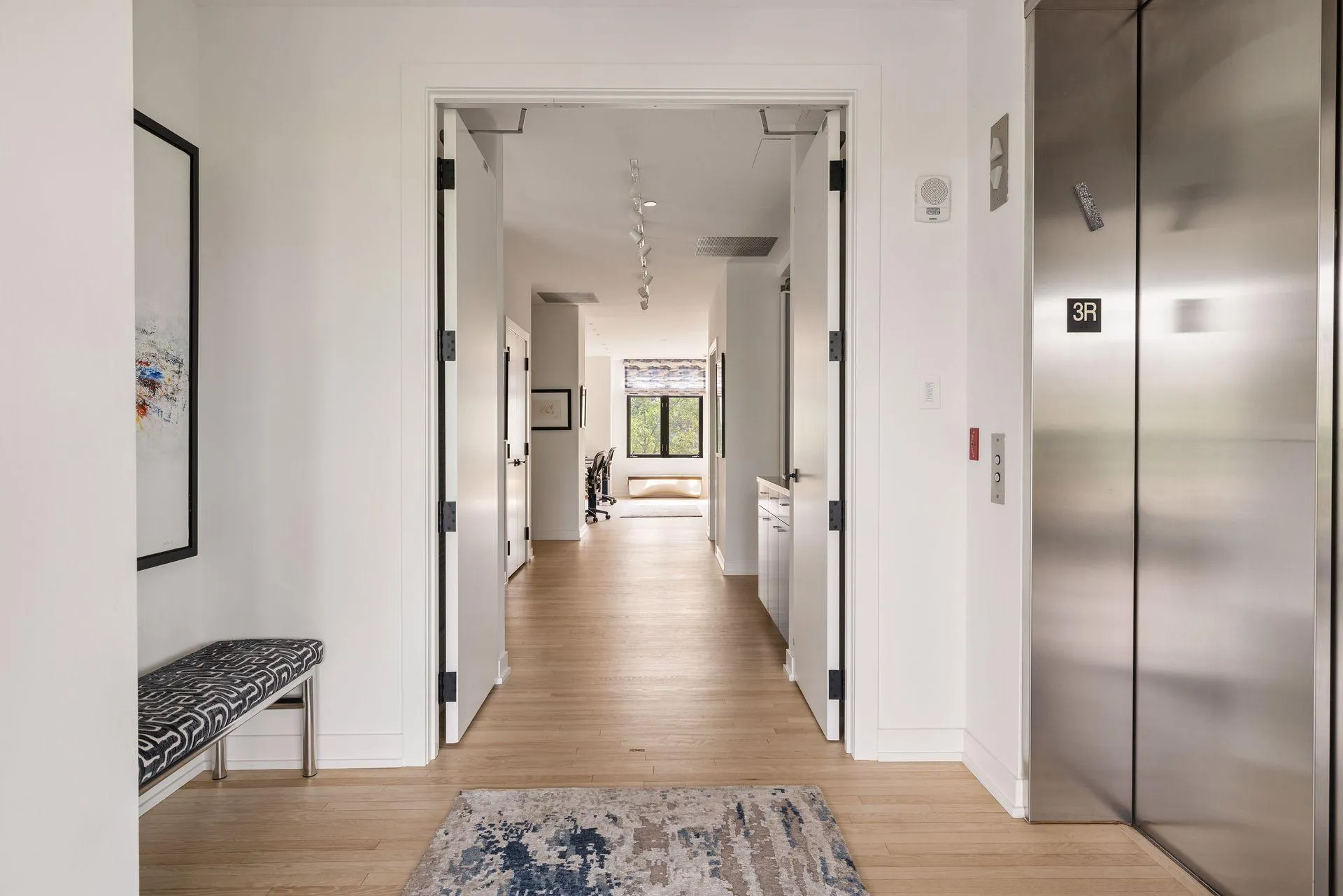 Photo 10 of 301 Kenwood Parkway Unit 302