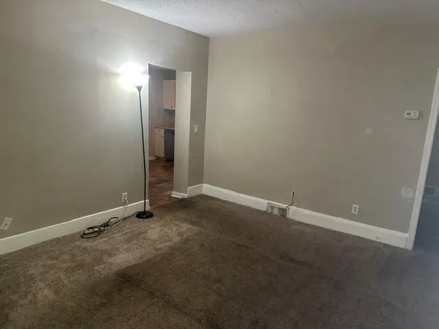 Photo 3 of 929 6th E Street