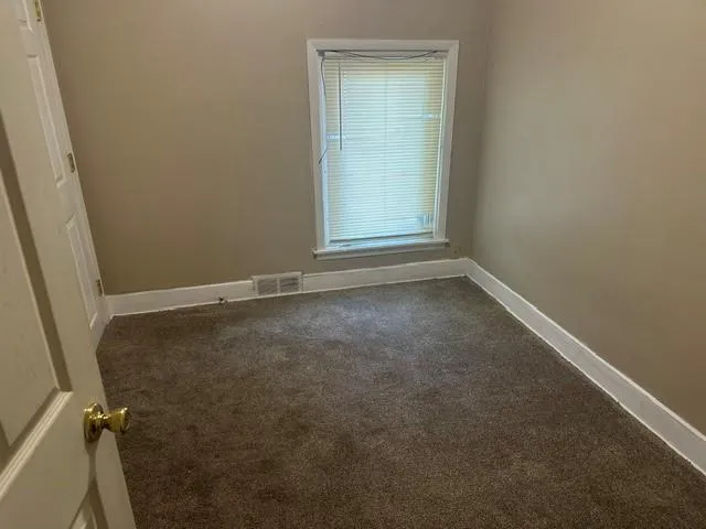 Photo 15 of 929 6th E Street