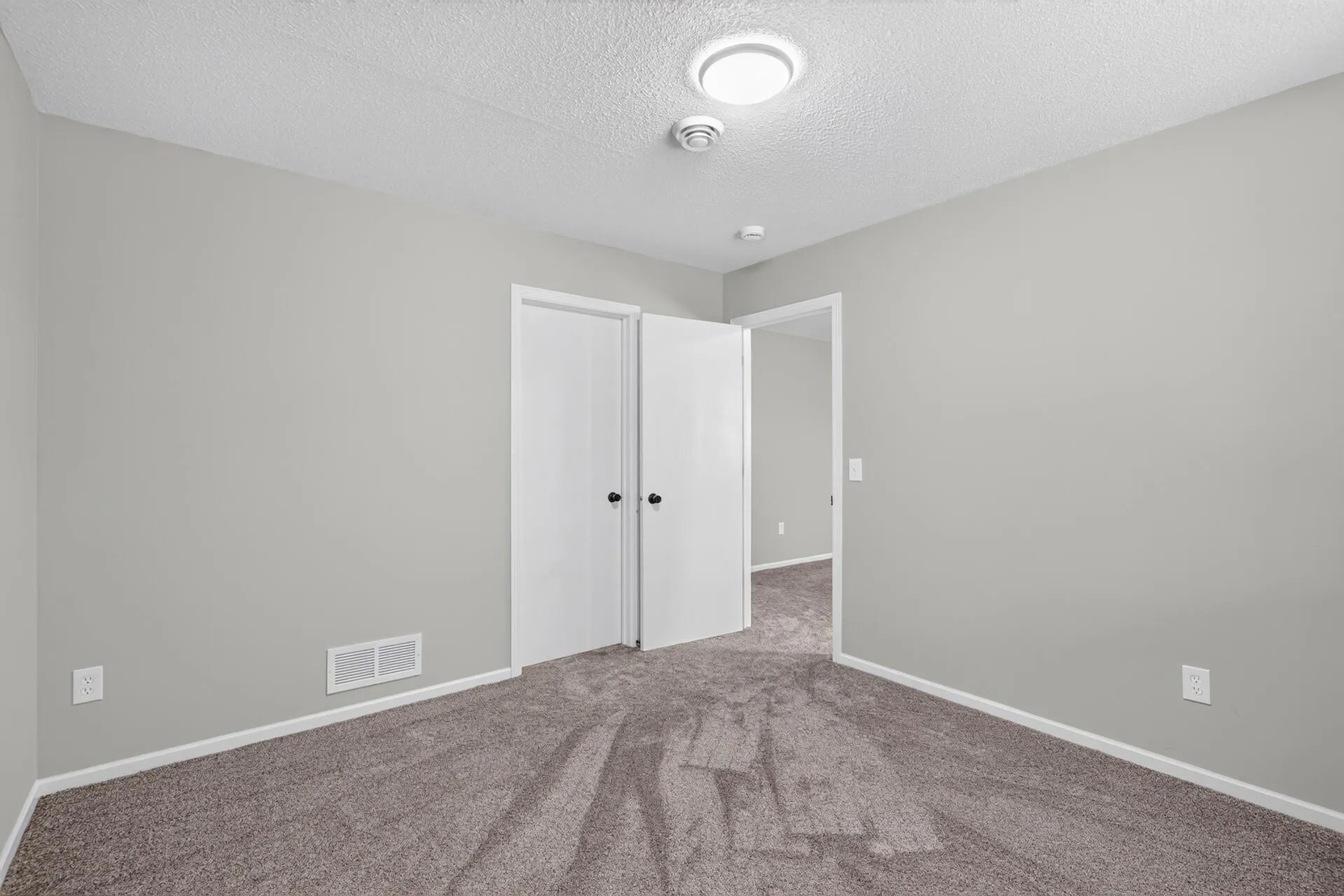 Photo 36 of 22413 Evergreen Circle
