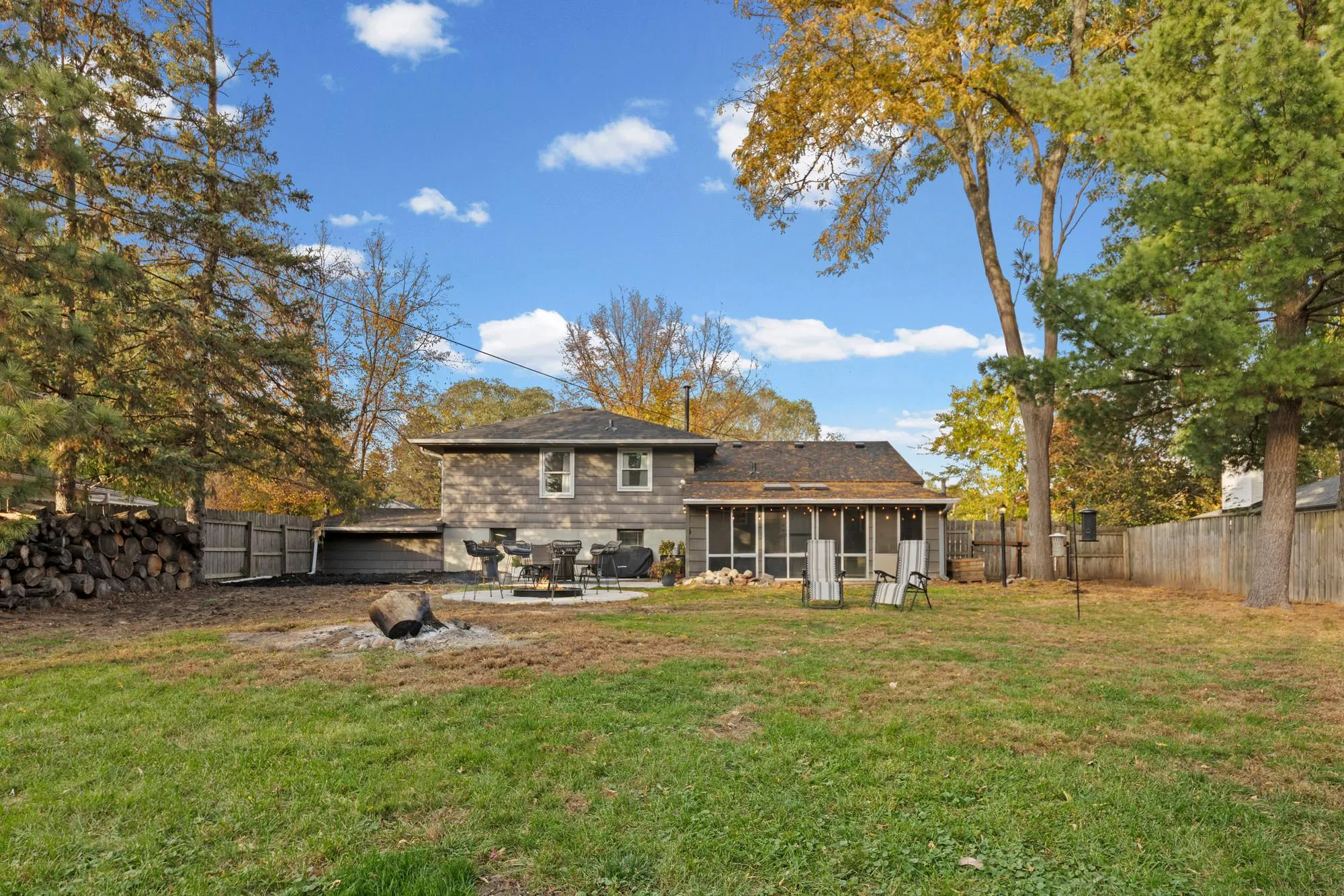Photo 46 of 4625 Oxborough Lane