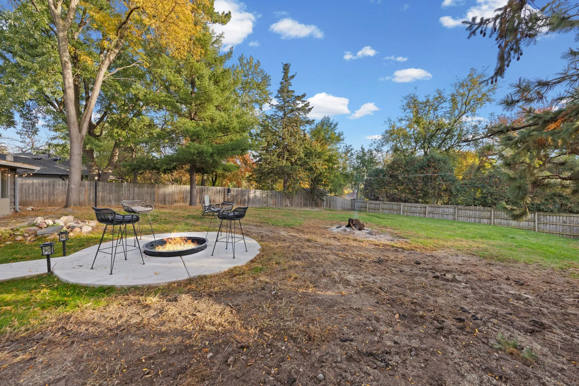 Photo 43 of 4625 Oxborough Lane