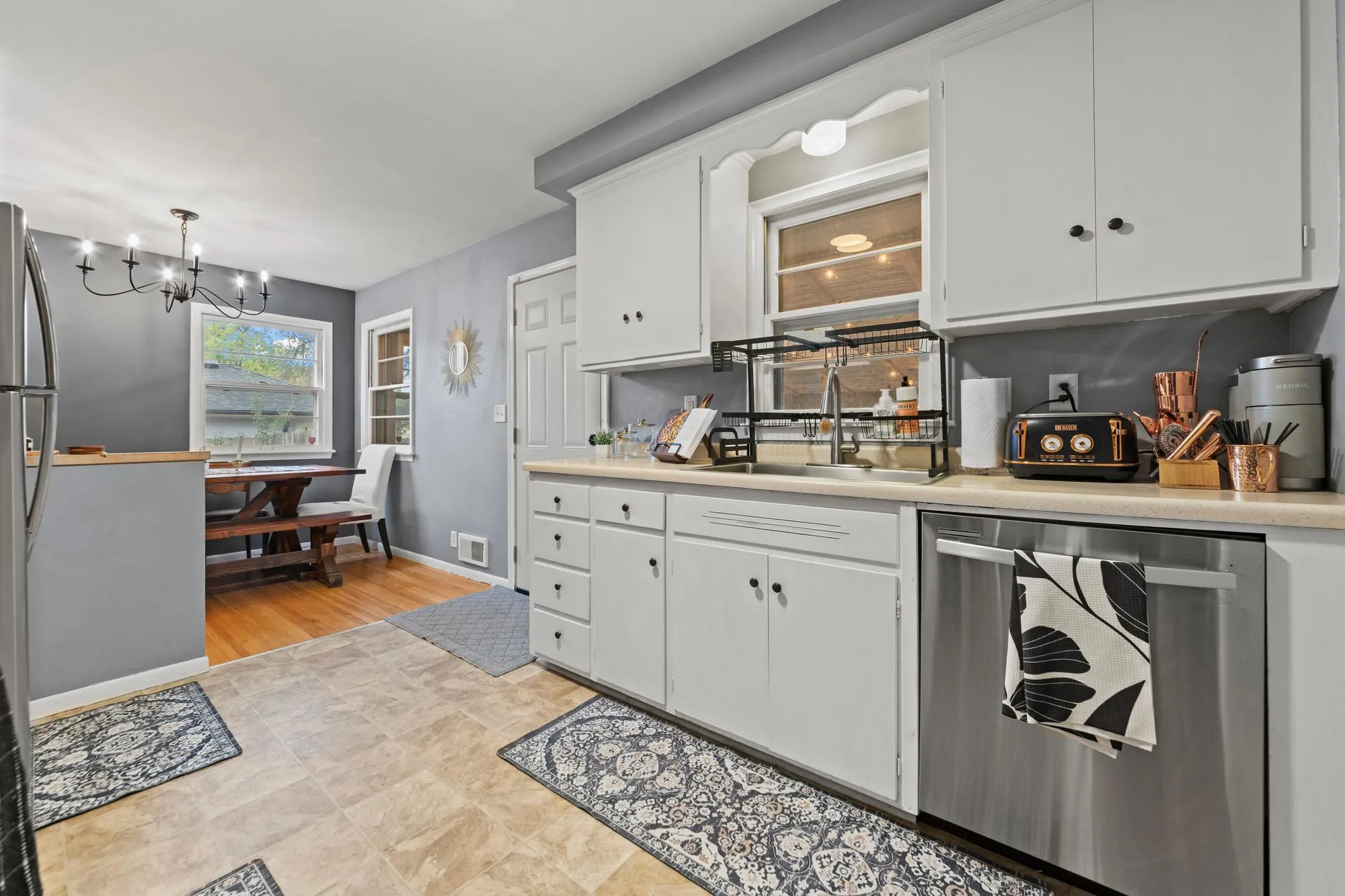 Photo 12 of 4625 Oxborough Lane