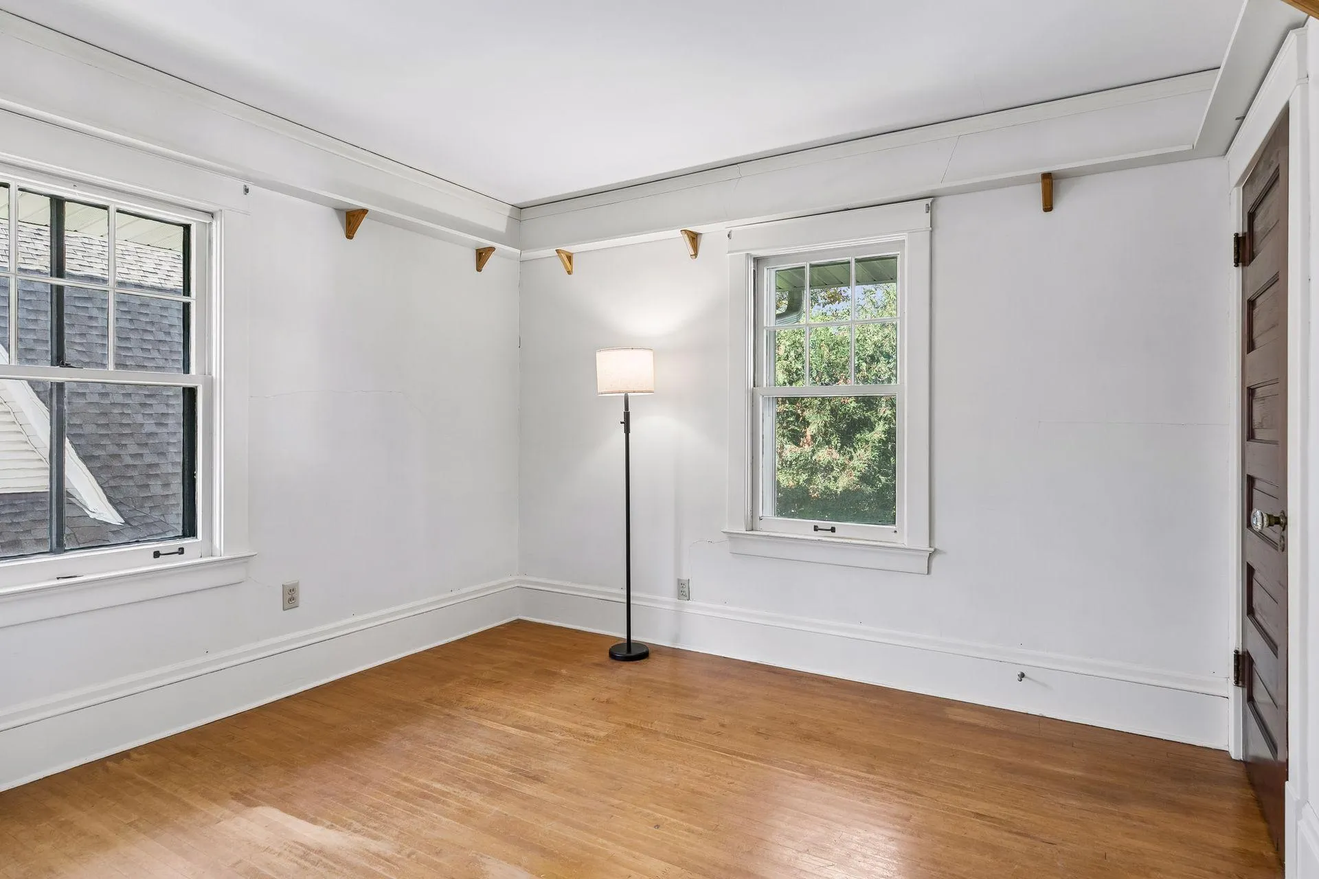 Photo 20 of 2073 Carroll Avenue