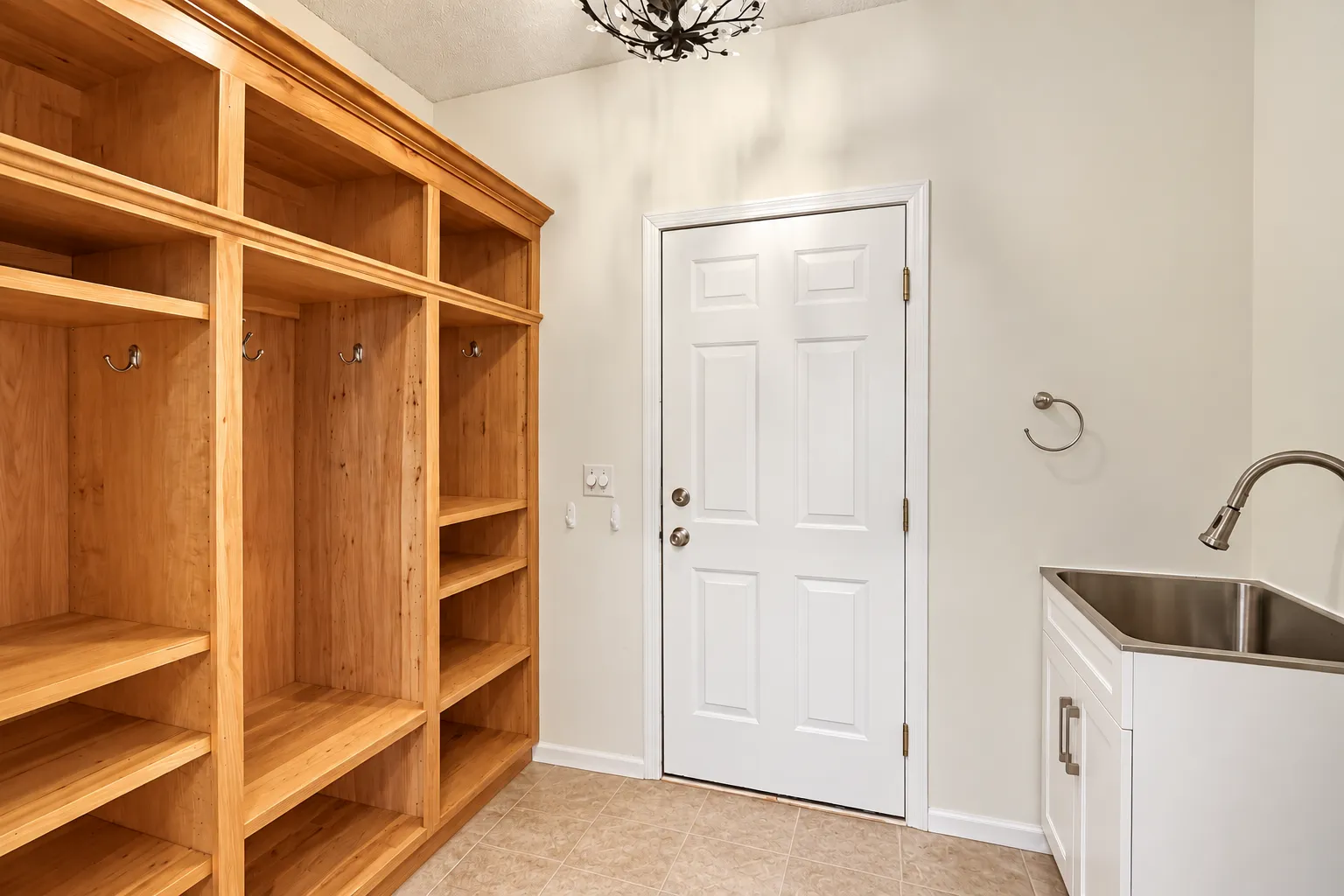 Photo 36 of 12860 Palisade Ne Street