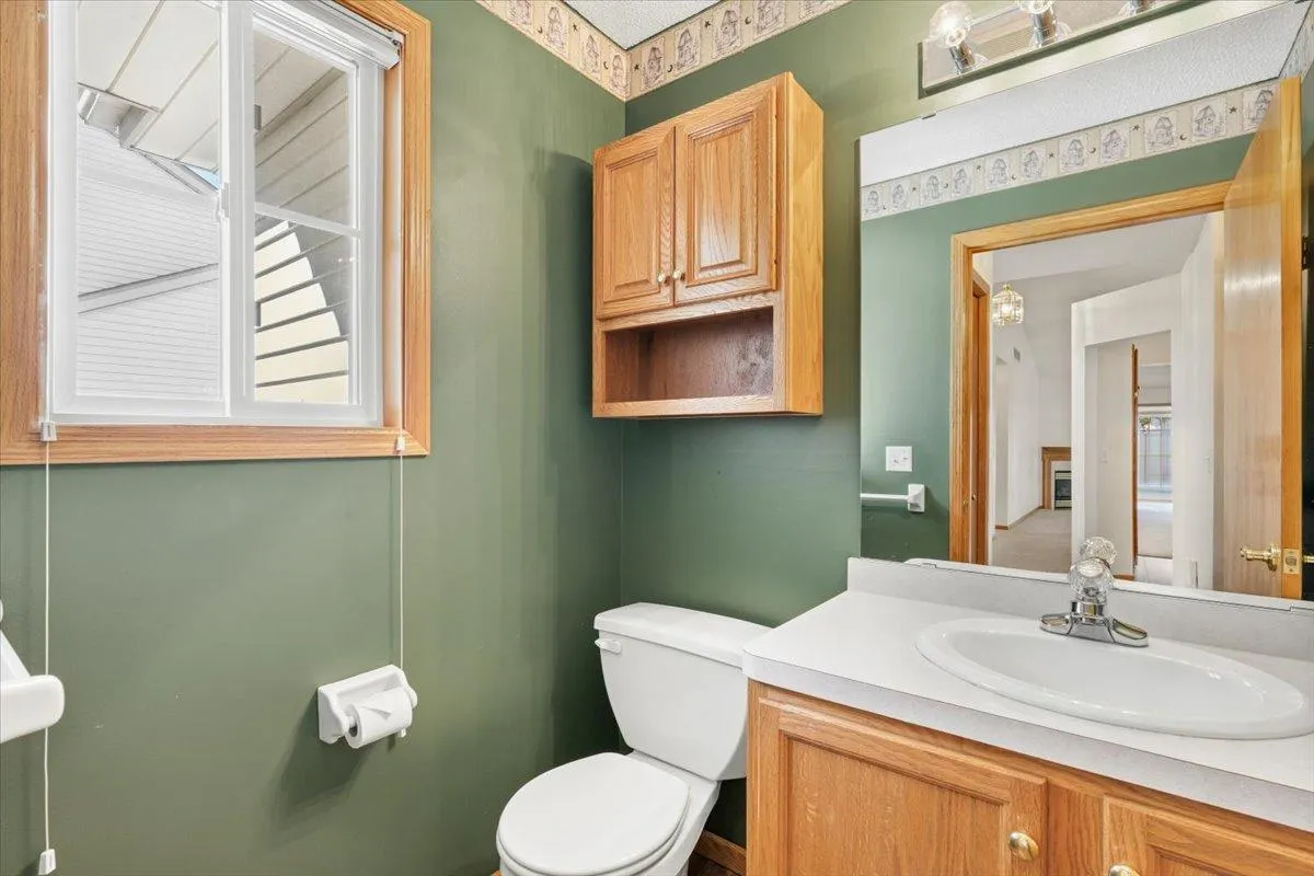 Photo 23 of 7987 Forest Boulevard Unit Unit F