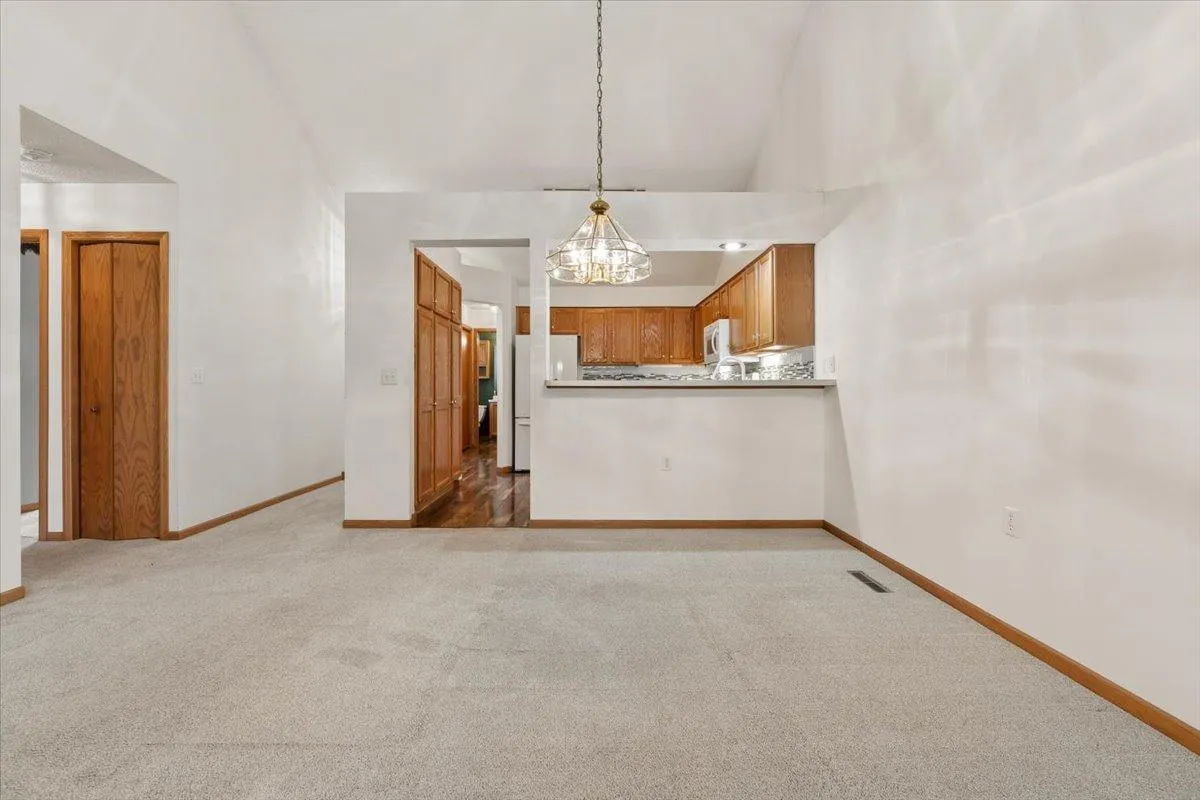 Photo 11 of 7987 Forest Boulevard Unit Unit F