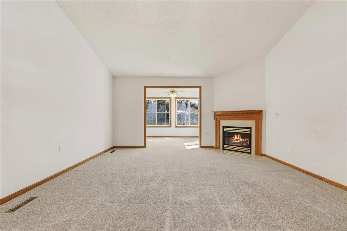 Photo 8 of 7987 Forest Boulevard Unit Unit F