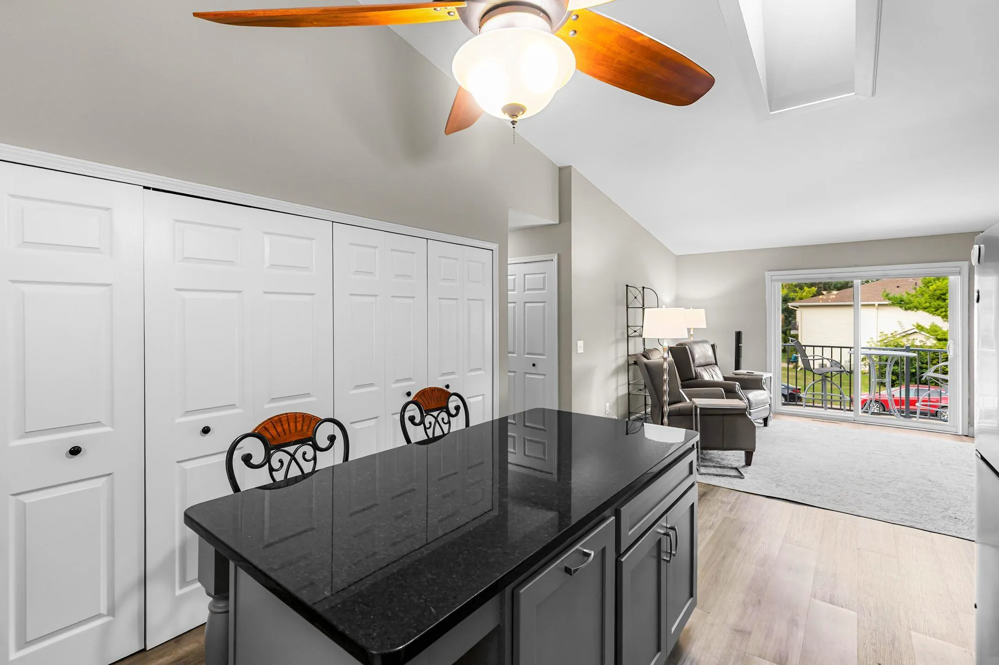 Photo 11 of 3290 Greenbrier Street Unit 3290c