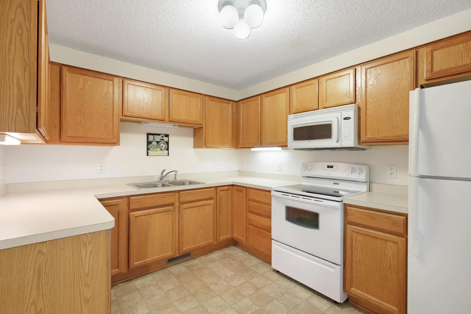 Photo 10 of 17471 Deerfield Se Drive
