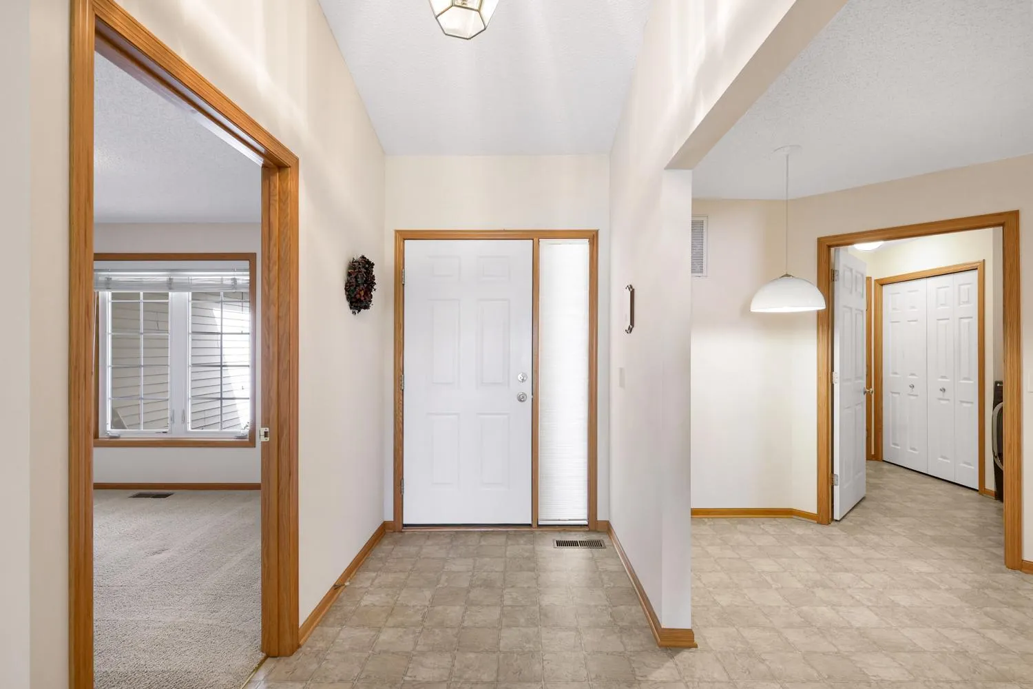 Photo 7 of 17471 Deerfield Se Drive