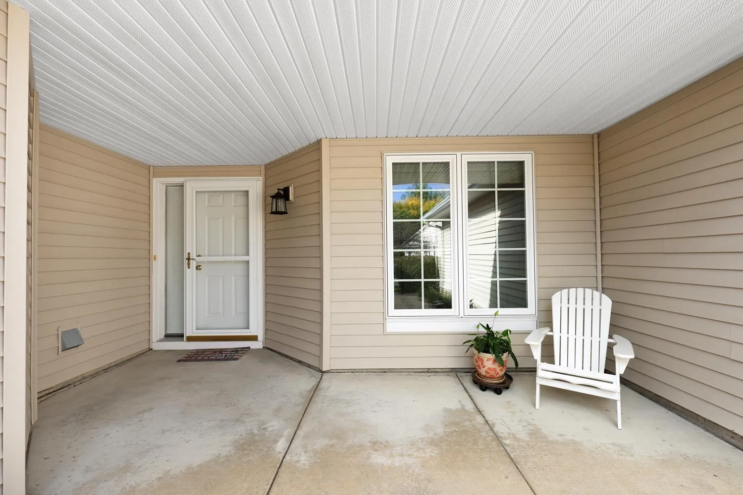 Photo 5 of 17471 Deerfield Se Drive