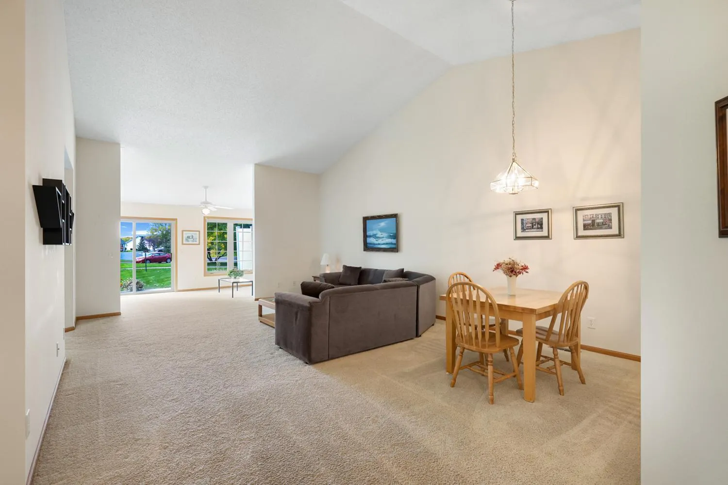 Photo 13 of 17471 Deerfield Se Drive