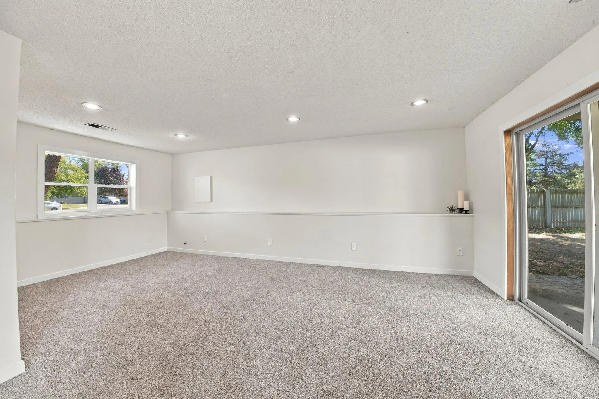 Photo 20 of 18214 Ironton Nw Street