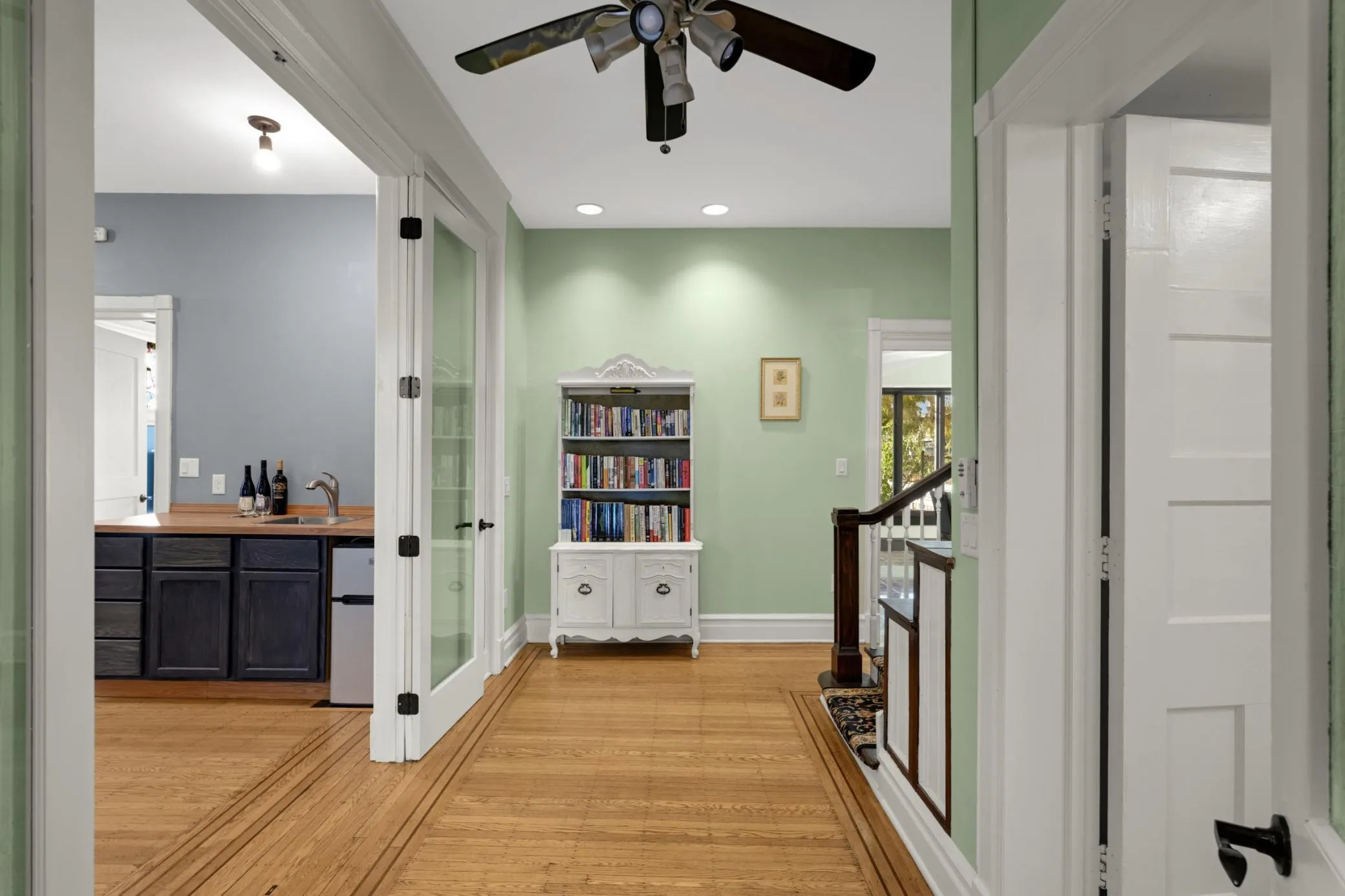 Photo 4 of 2226 Pleasant Avenue