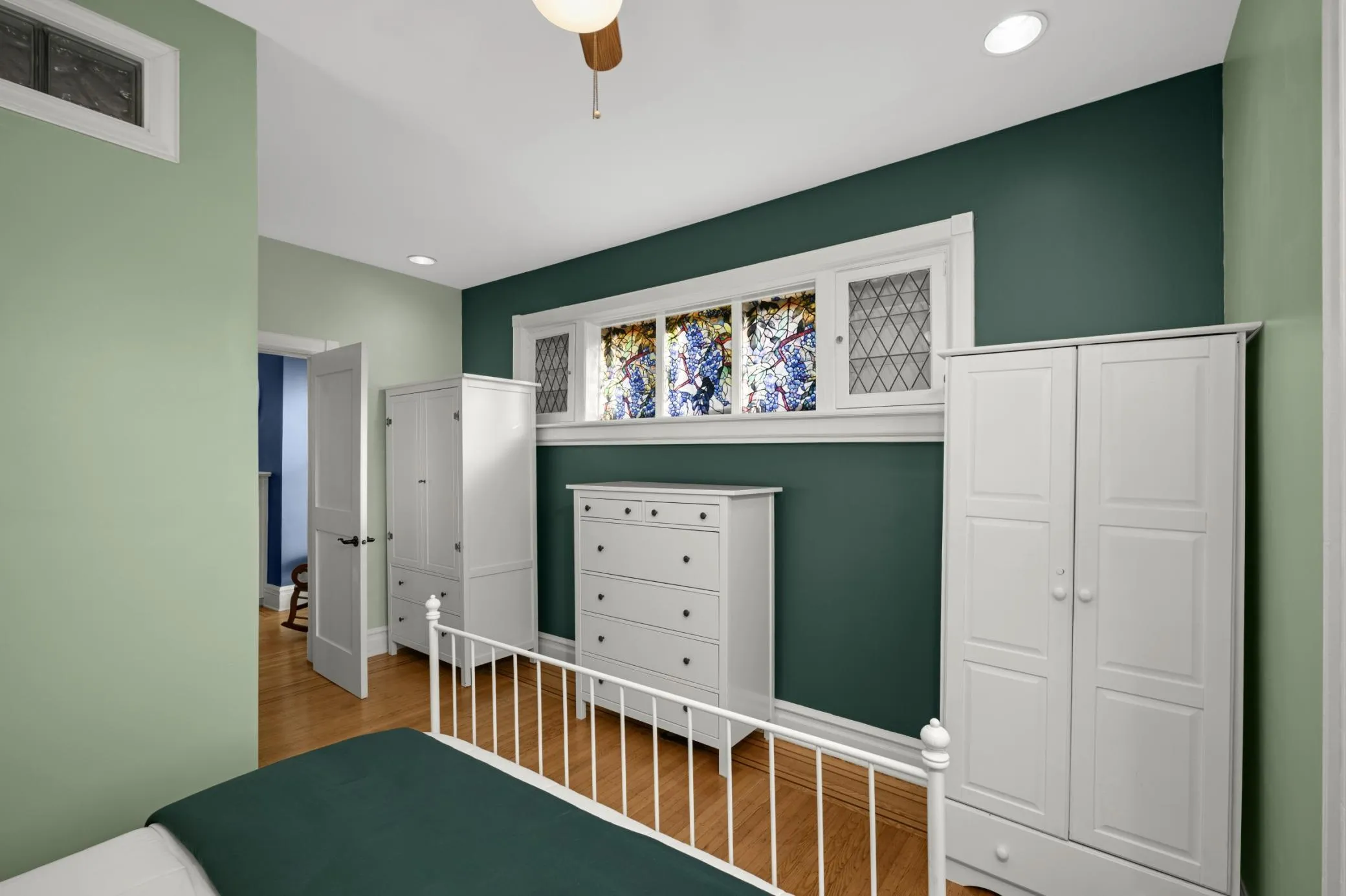 Photo 15 of 2226 Pleasant Avenue