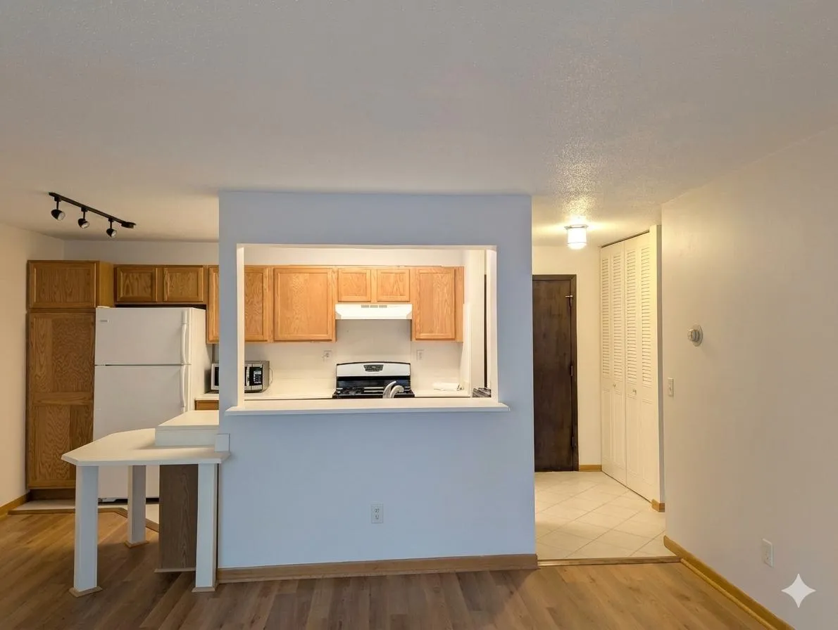 Photo 7 of 2630 Pleasant S Avenue Unit 206