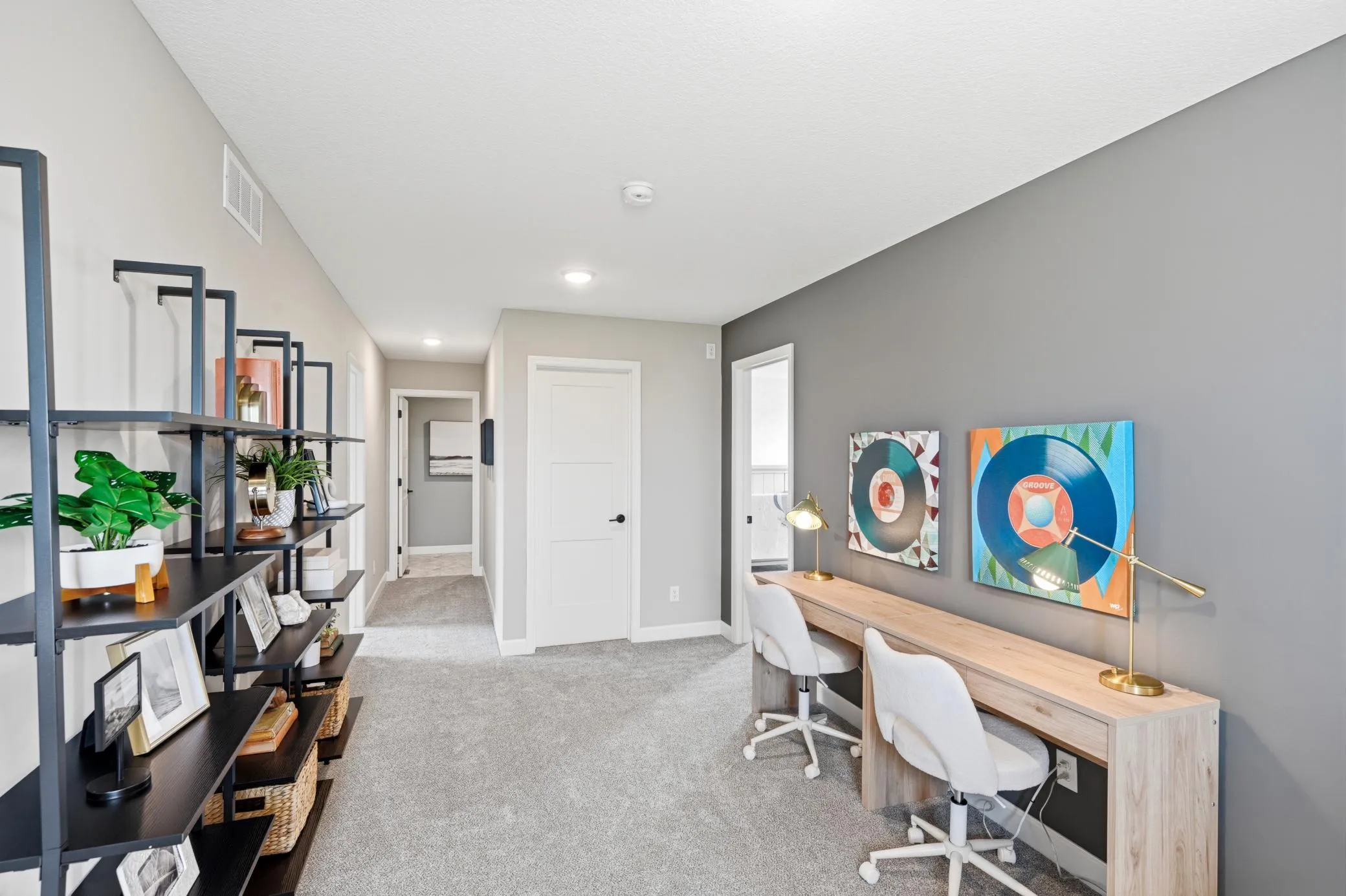 Photo 16 of 1094 E Meadowsweet Drive