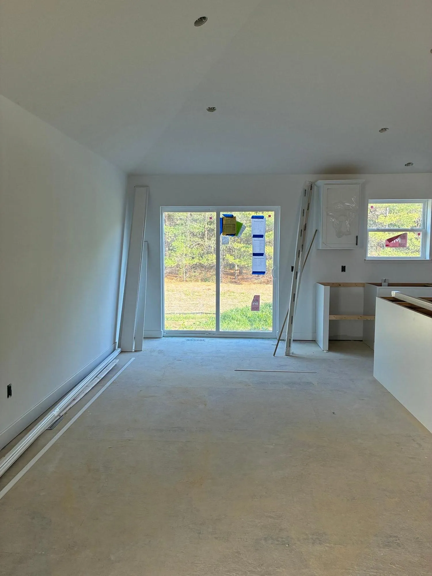 Photo 3 of 10921 Henslowe S Avenue