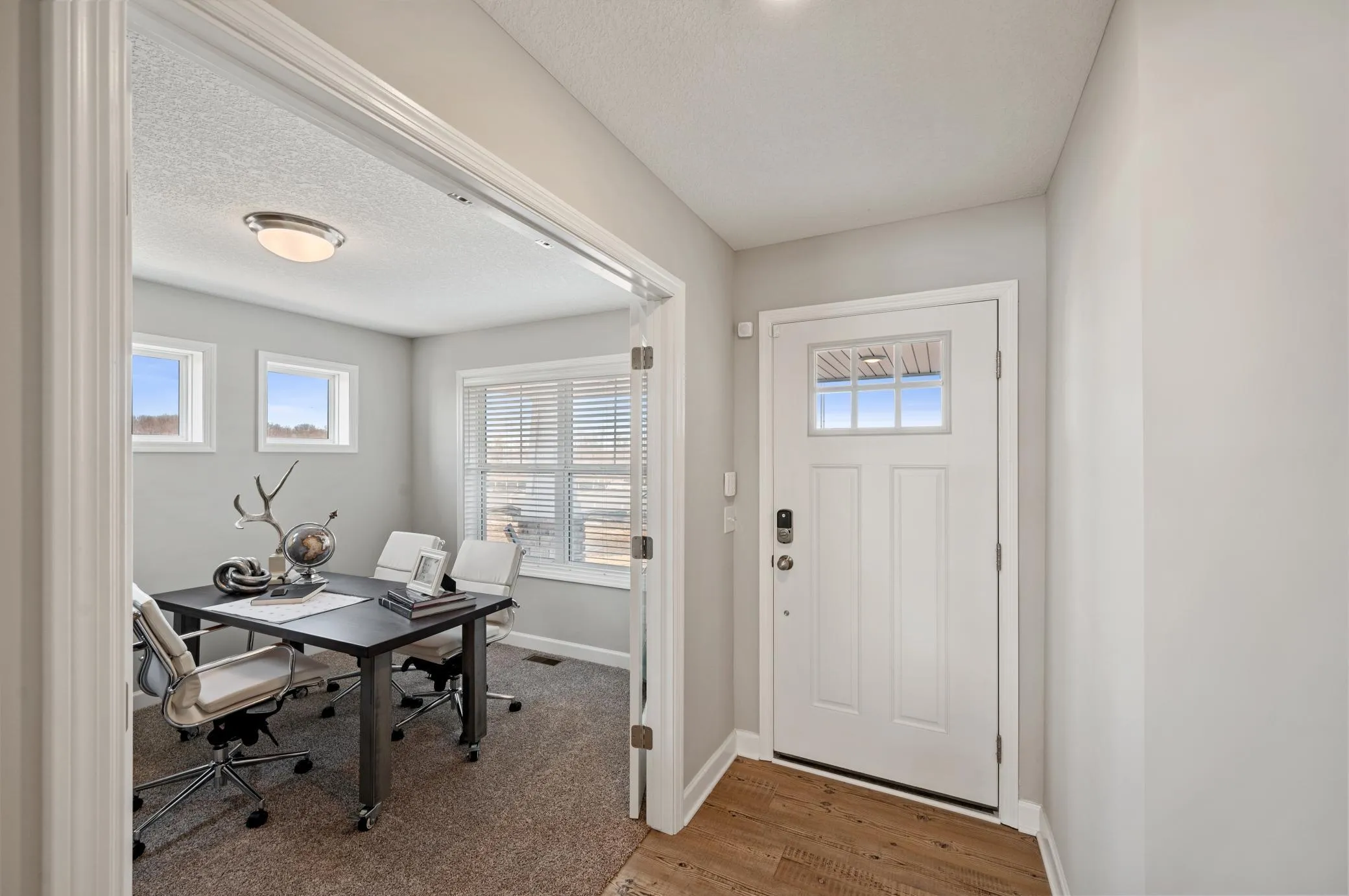 Photo 18 of 10921 Henslowe S Avenue