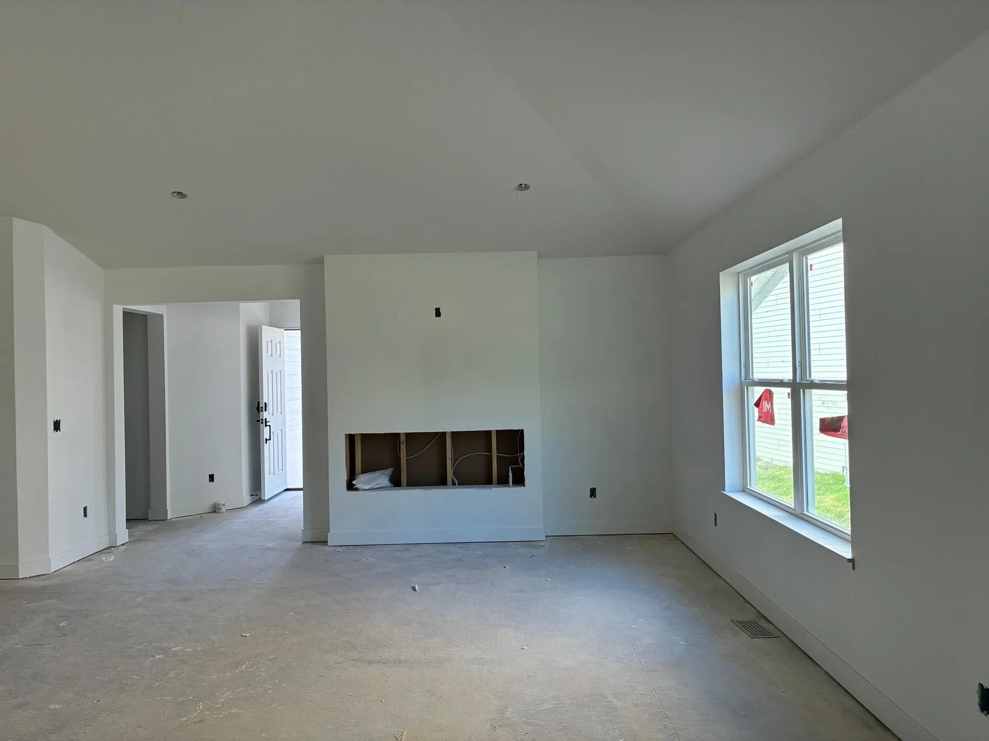 Photo 4 of 10921 Henslowe S Avenue