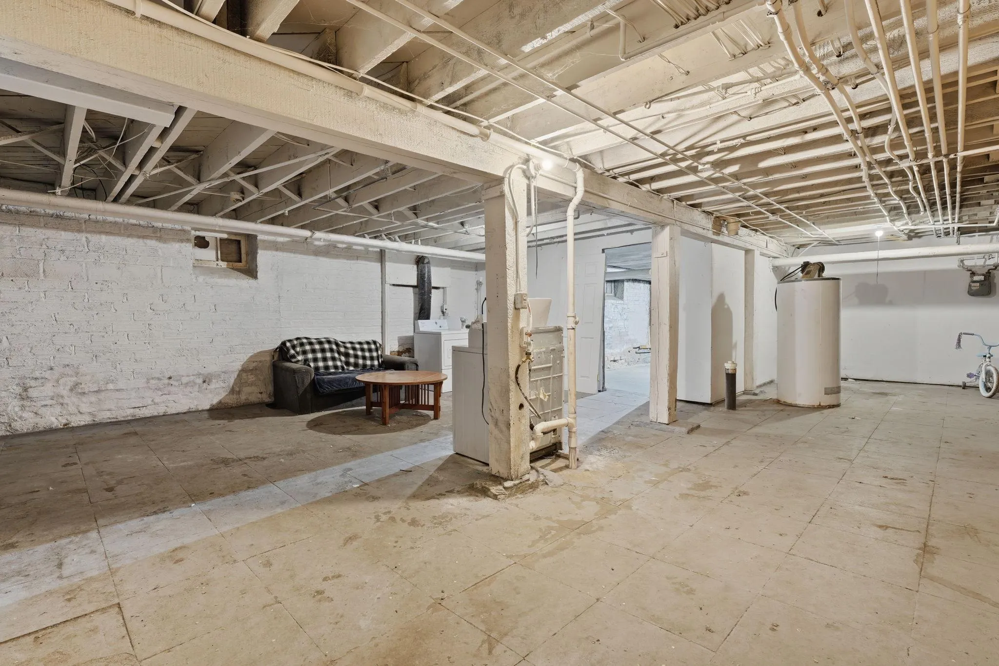 Photo 46 of 733 Bradley Street